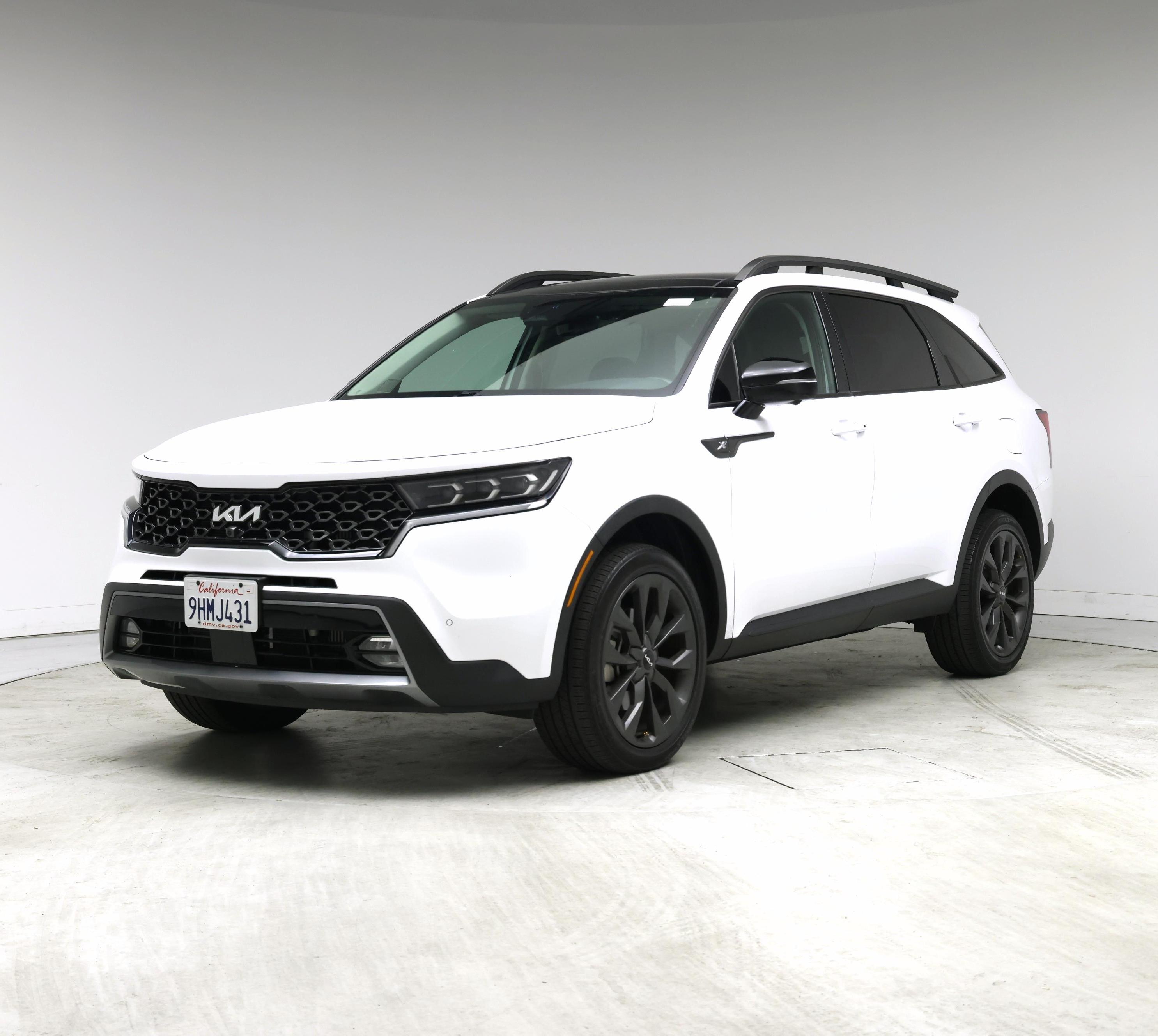 Thumbnail: 2023 Kia Sorento - 4