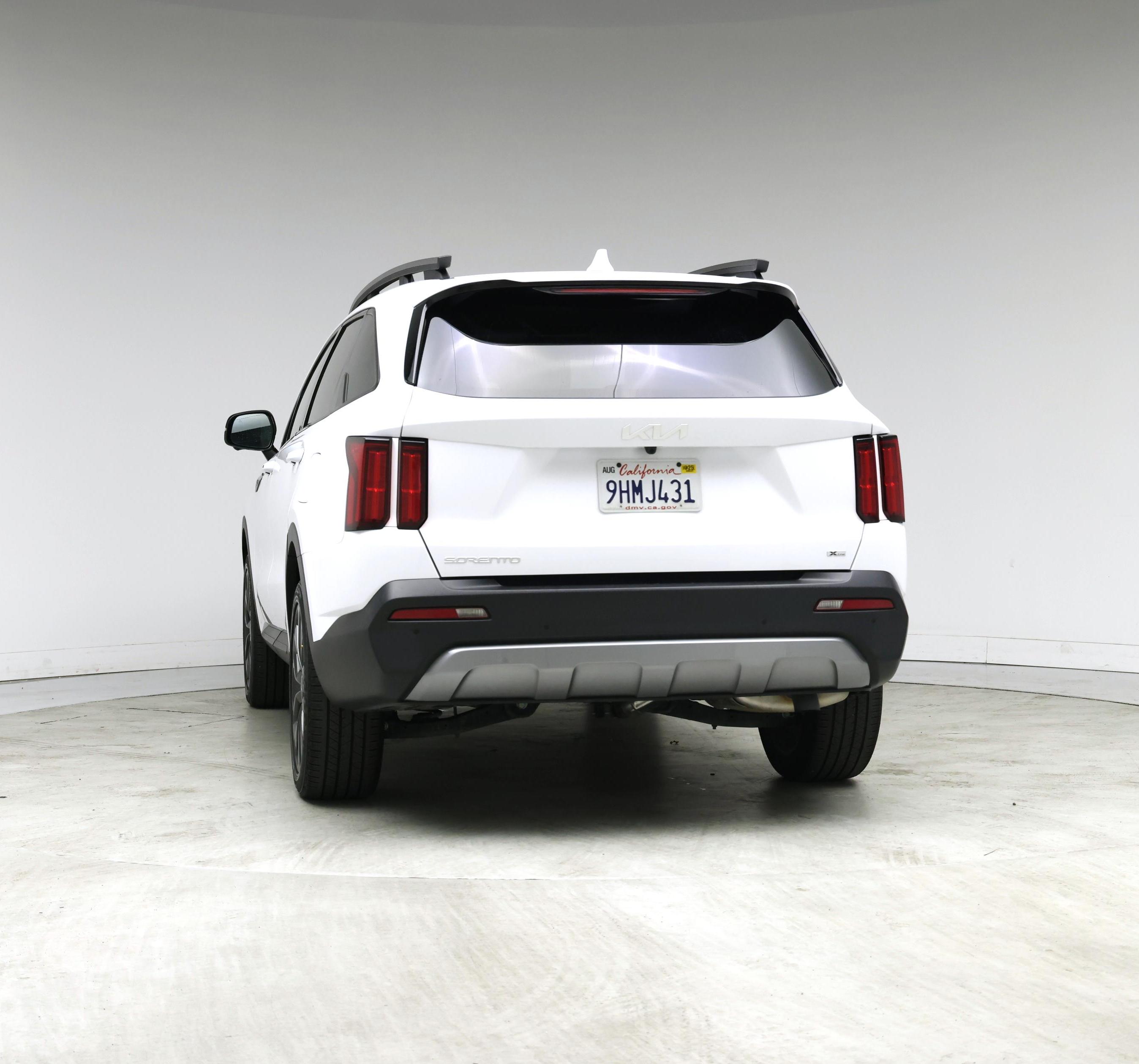 Thumbnail: 2023 Kia Sorento - 6
