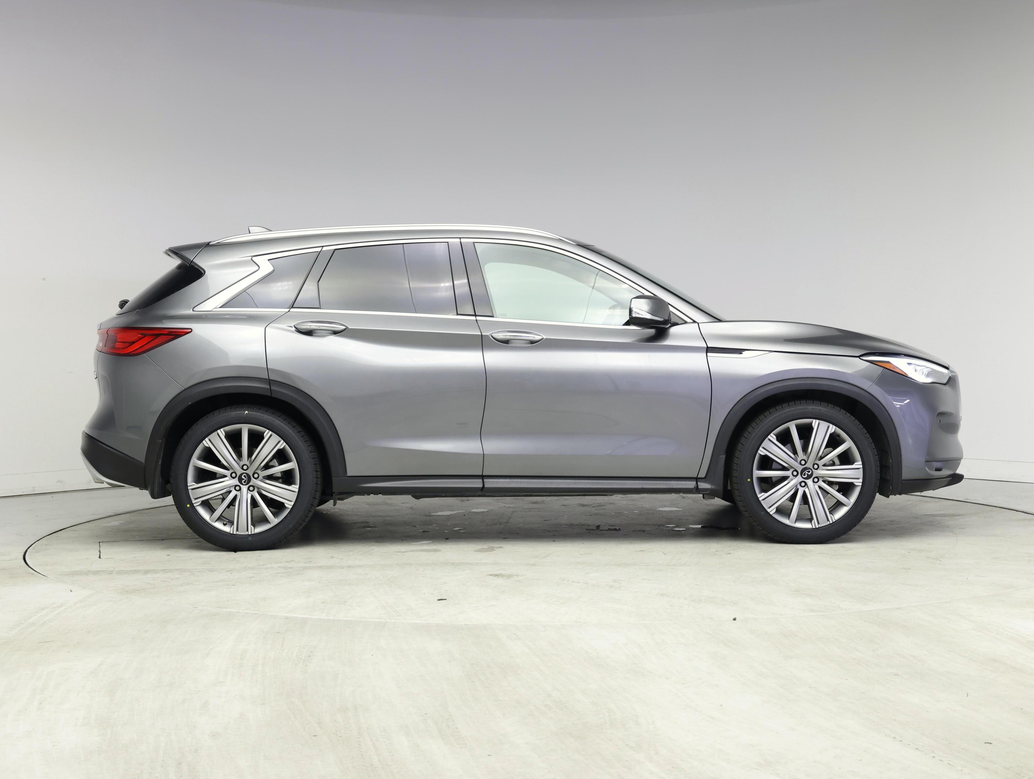 Thumbnail: 2021 INFINITI QX50 - 7