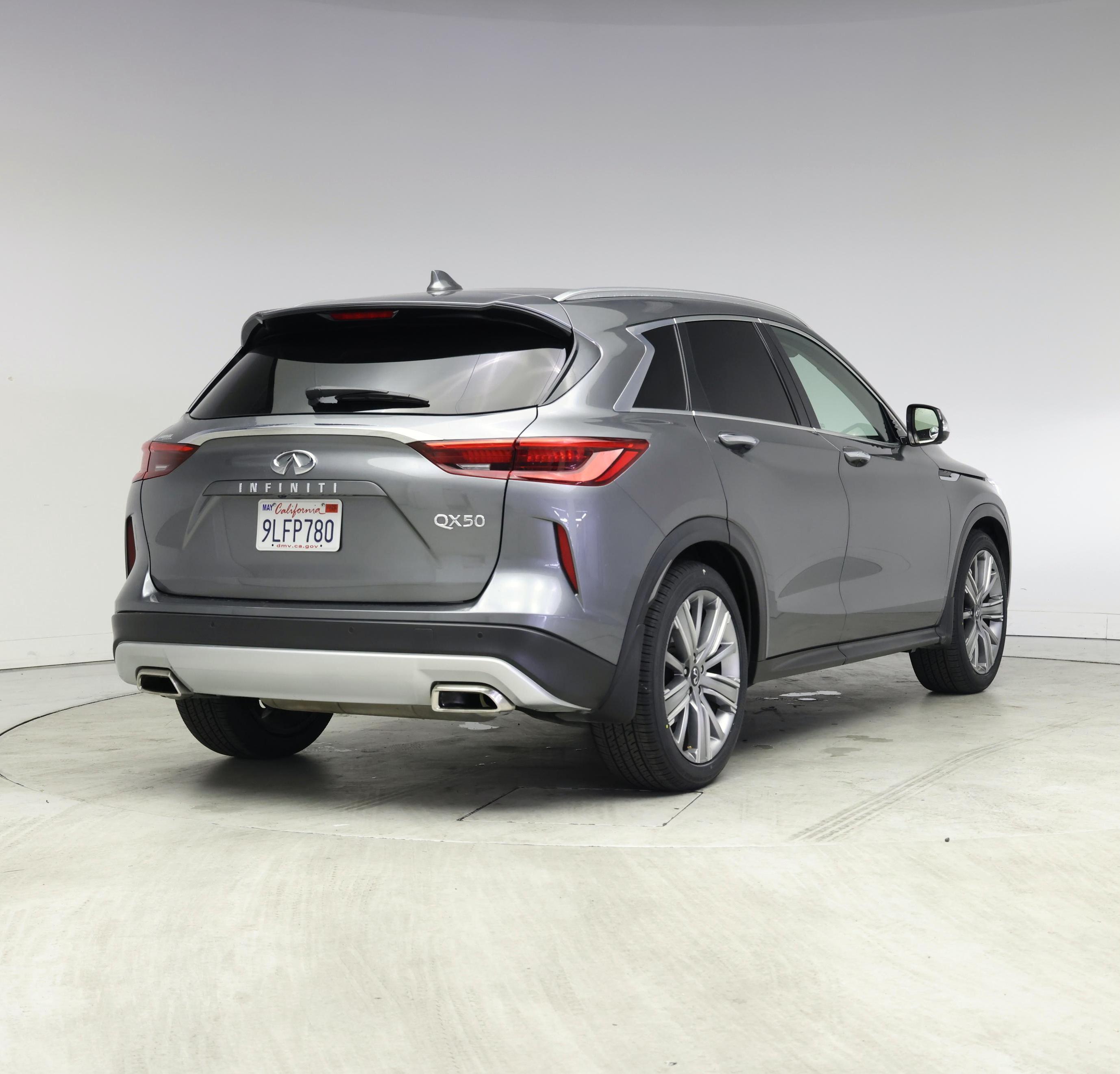 Thumbnail: 2021 INFINITI QX50 - 8