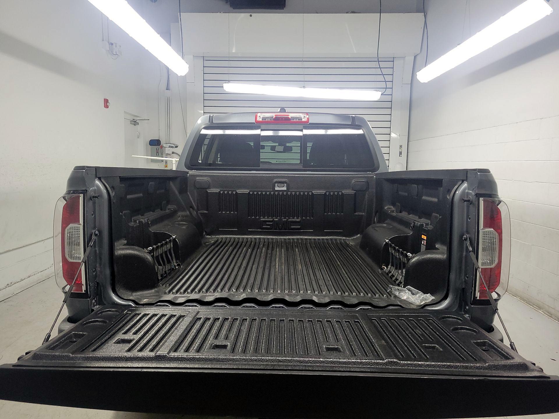 Thumbnail: 2021 GMC Canyon - 19
