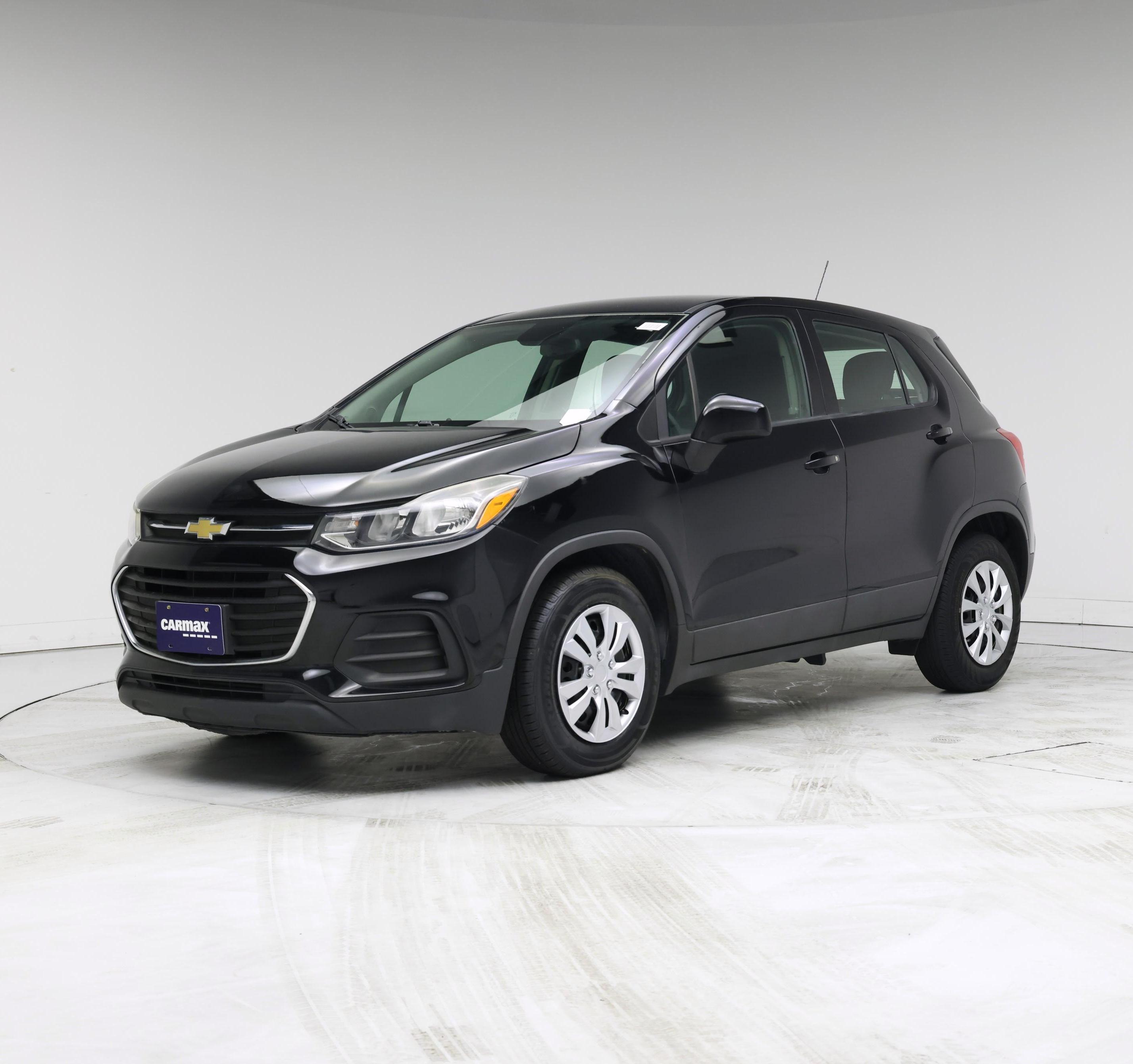 Thumbnail: 2017 Chevrolet Trax - 4
