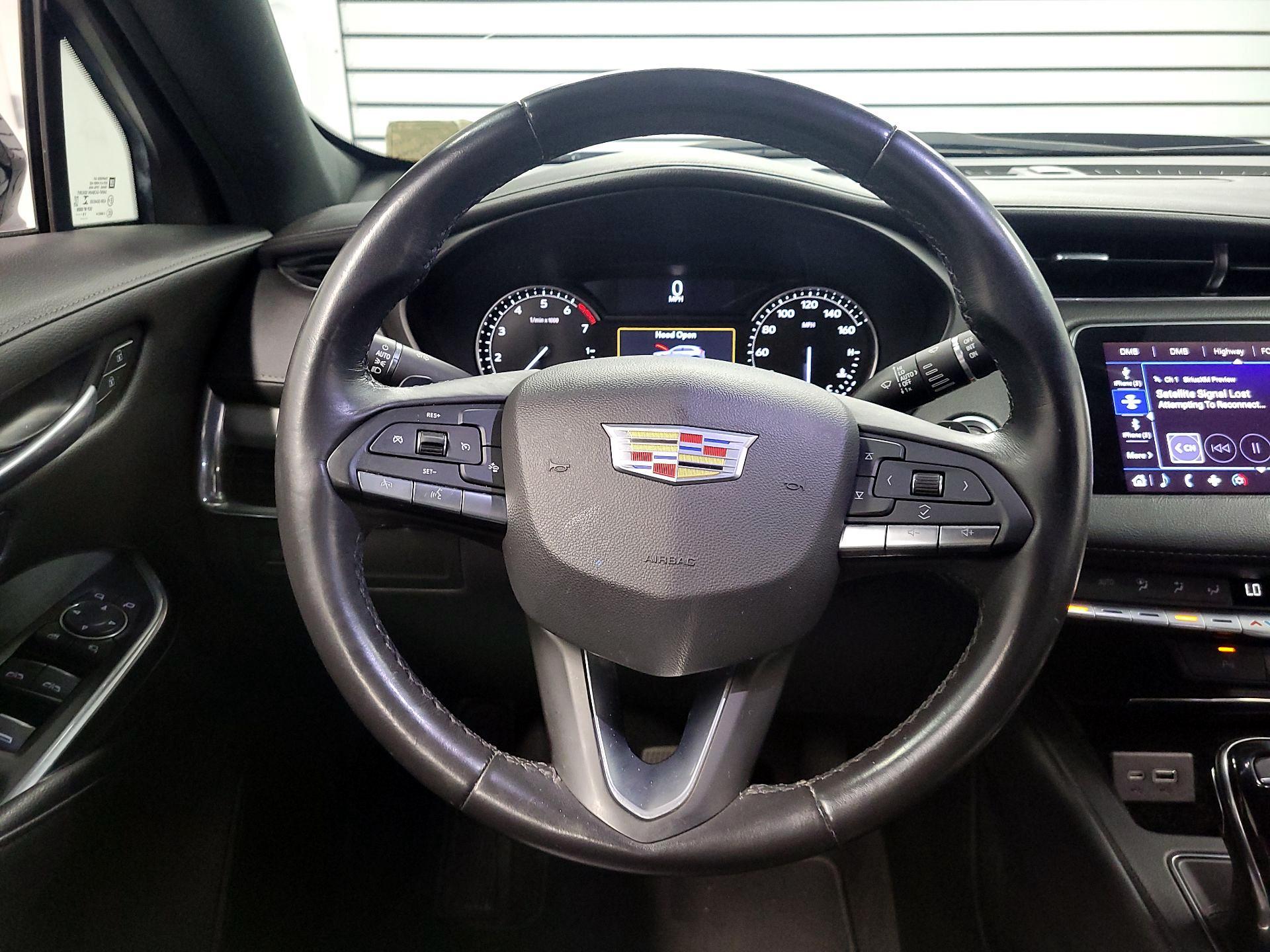 Thumbnail: 2020 Cadillac XT4 - 10