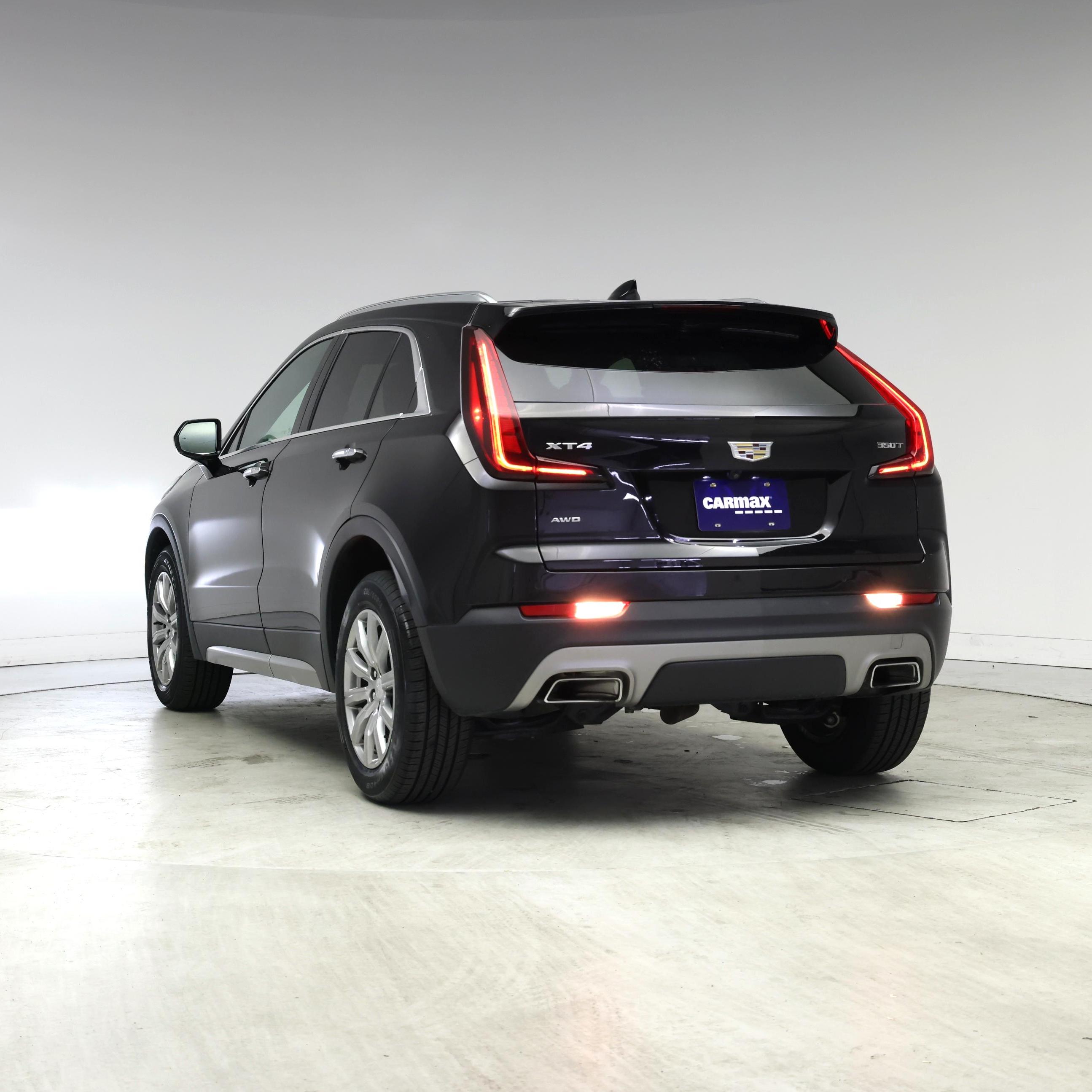 Thumbnail: 2020 Cadillac XT4 - 2