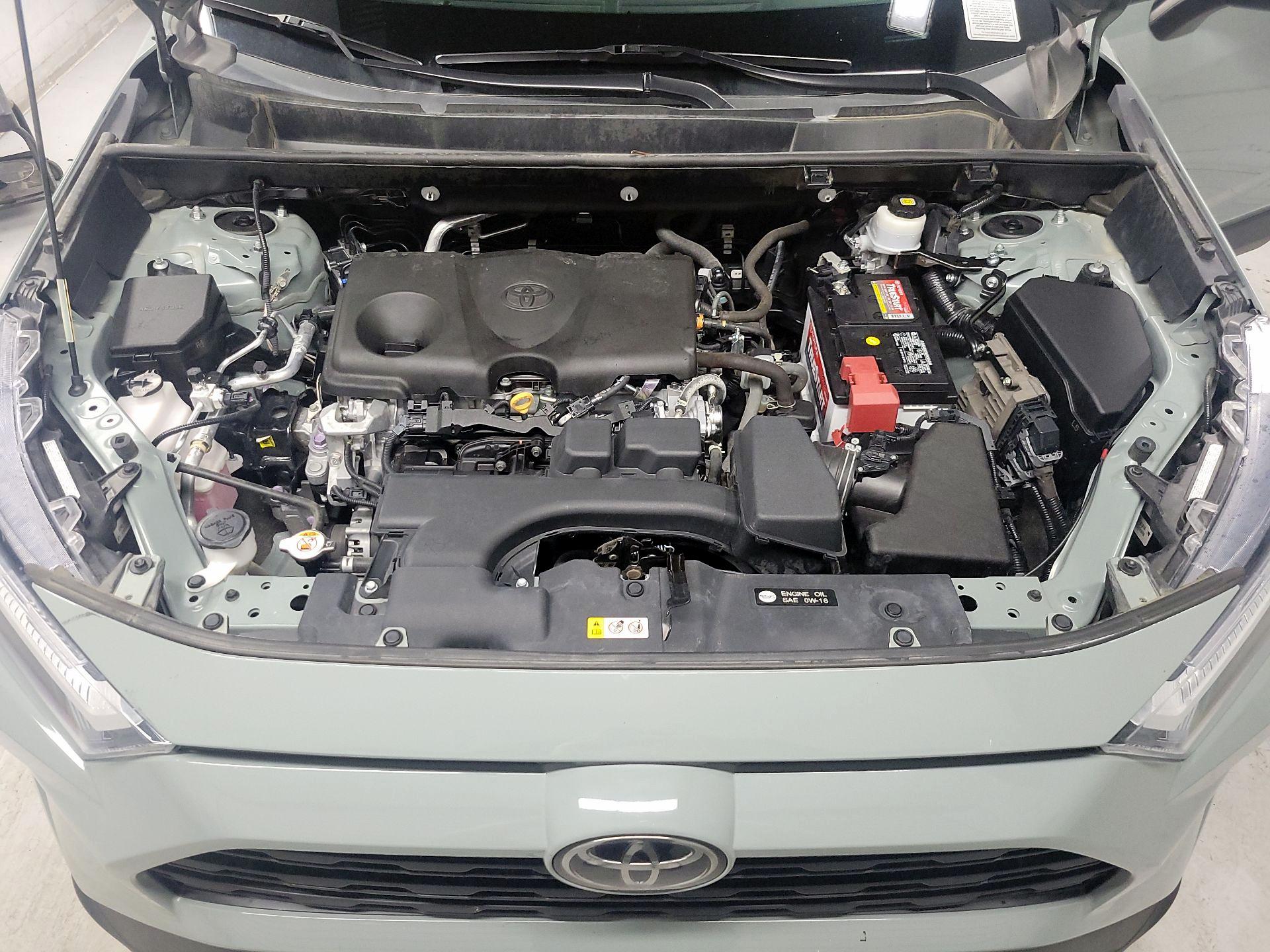 Thumbnail: 2022 Toyota RAV4 - 19