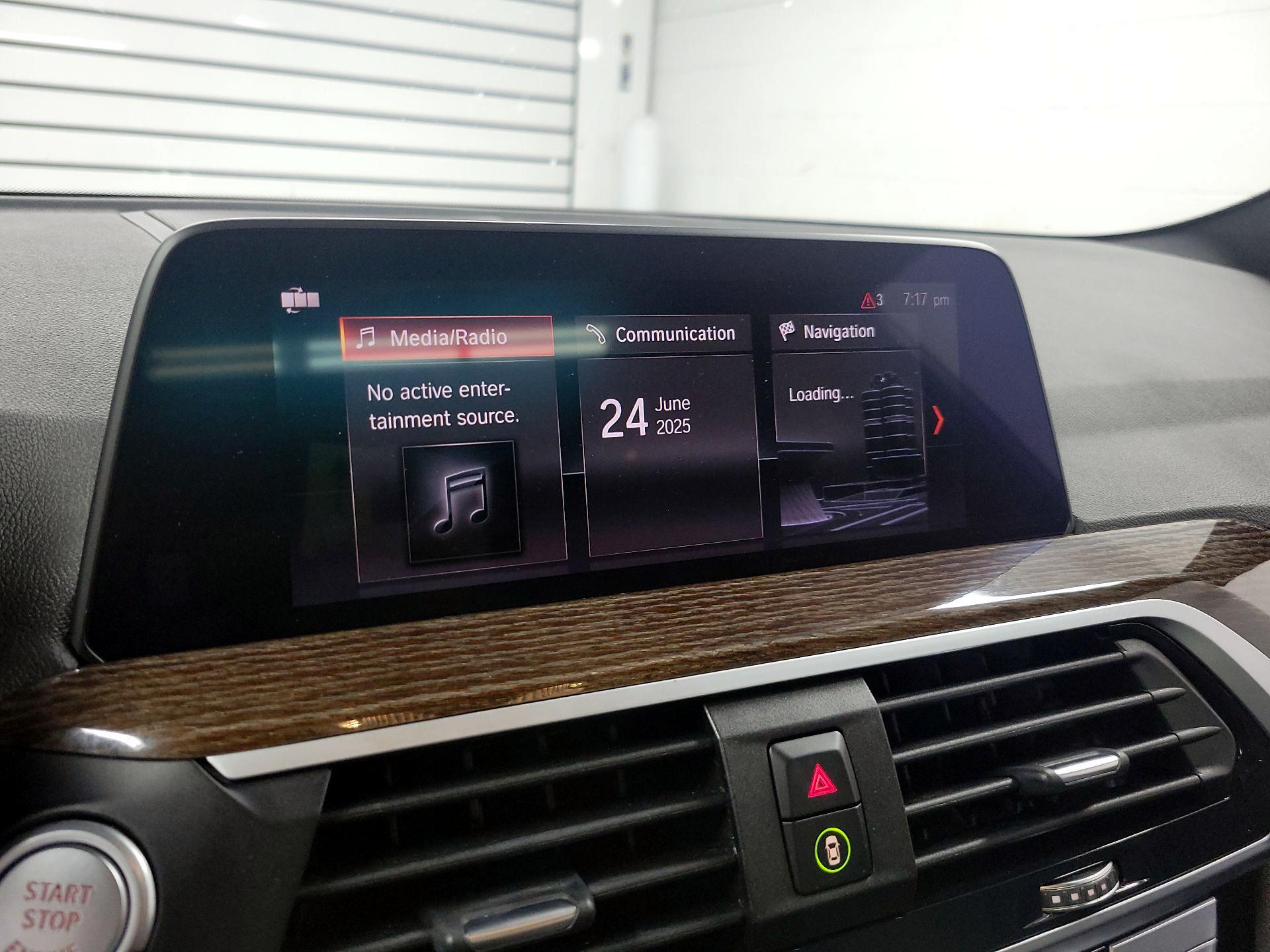 Thumbnail: 2021 BMW X3 - 16