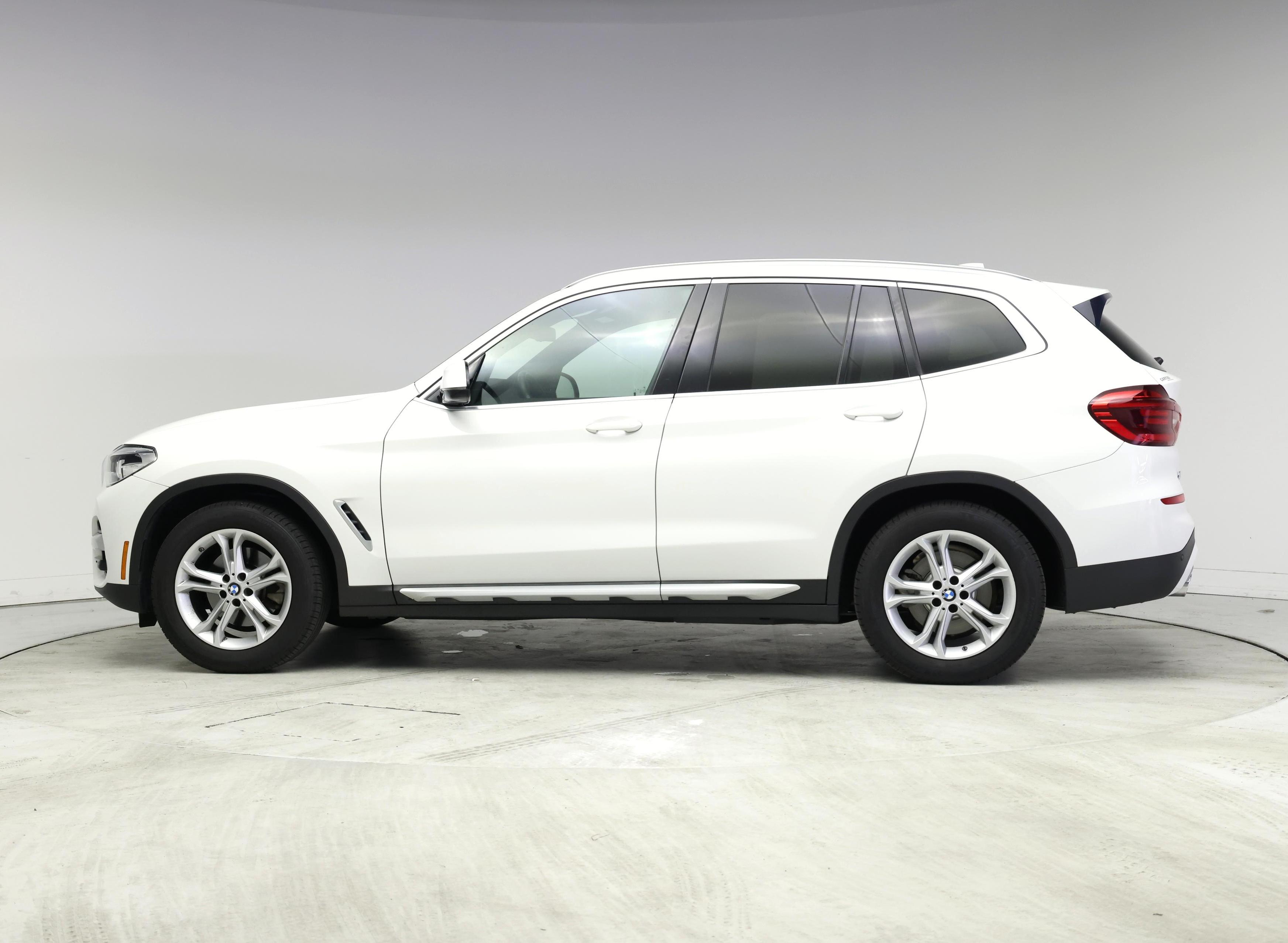 Thumbnail: 2021 BMW X3 - 3