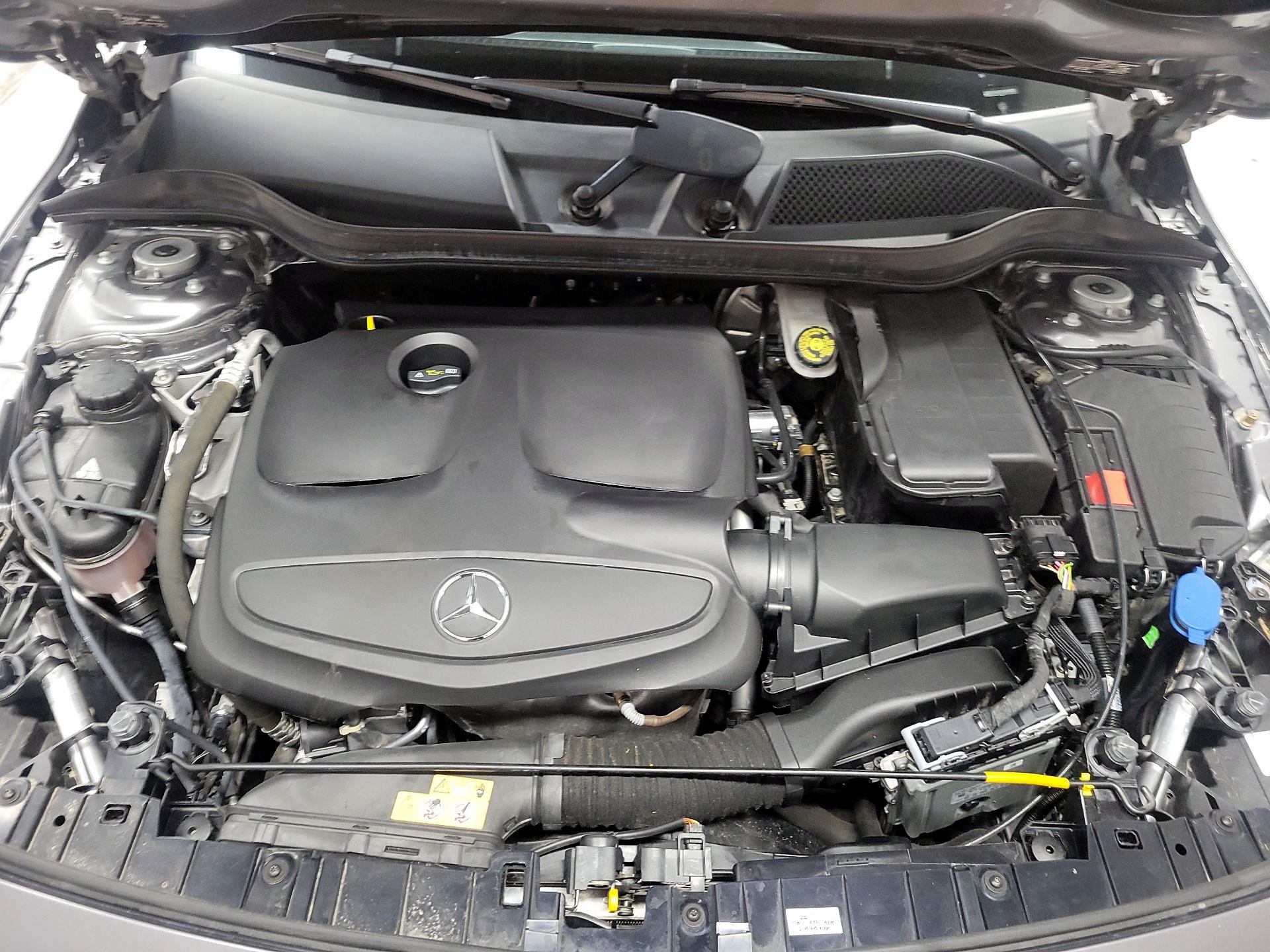 Thumbnail: 2018 Mercedes-Benz GLA - 20