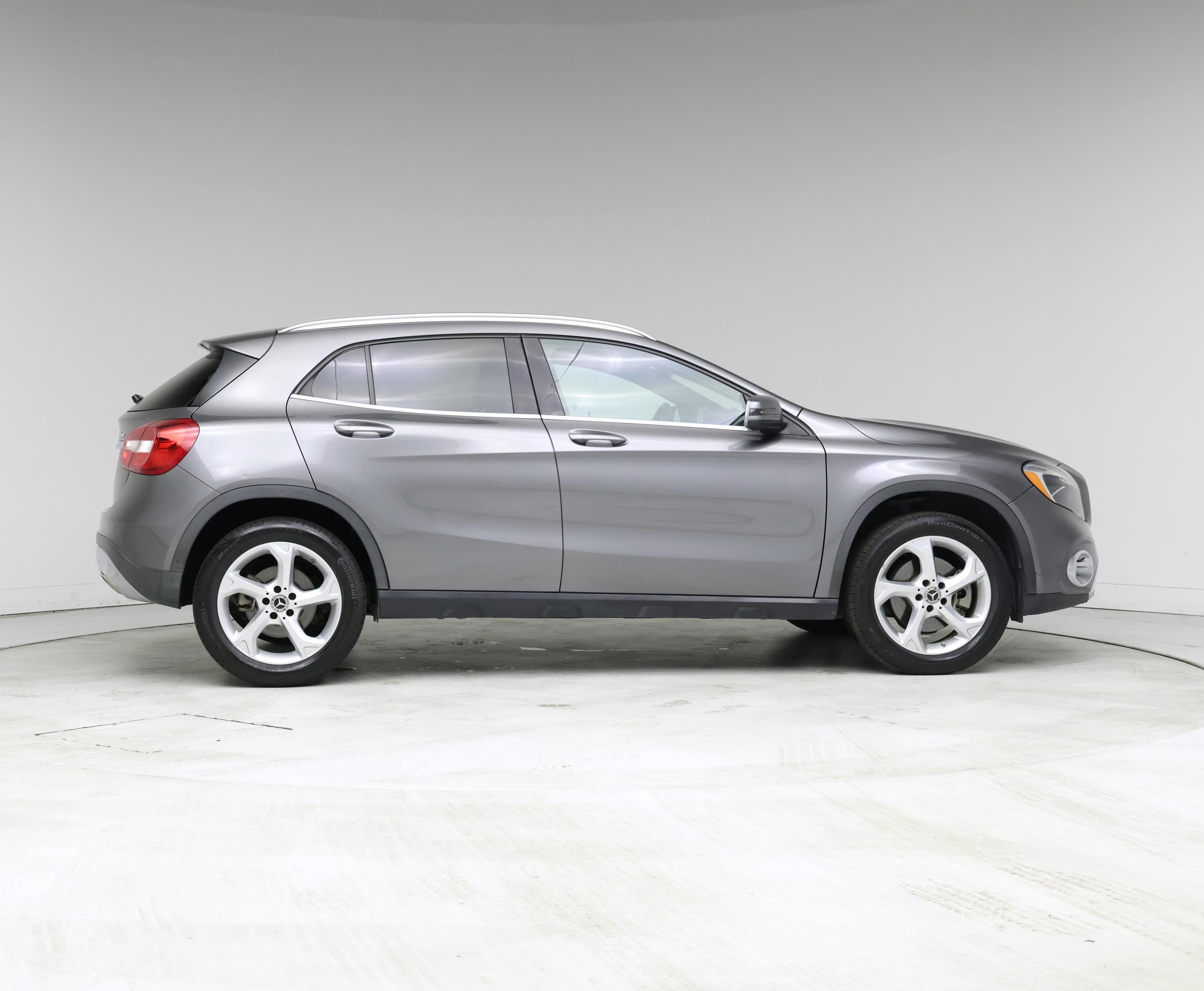 Thumbnail: 2018 Mercedes-Benz GLA - 7