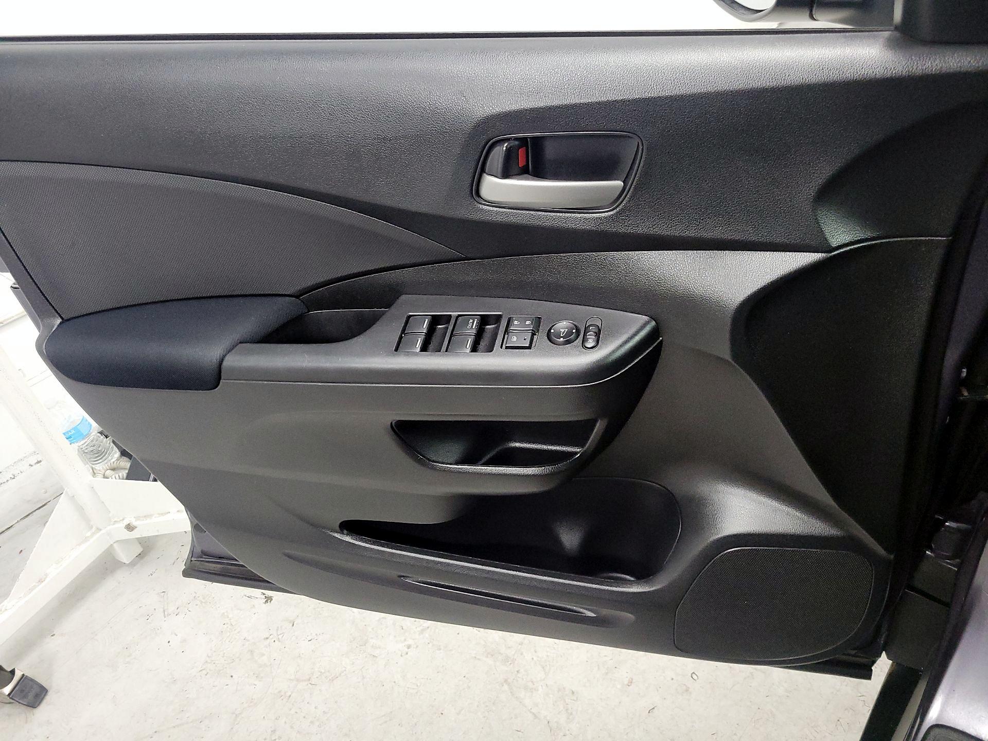 Thumbnail: 2015 Honda CR-V - 12