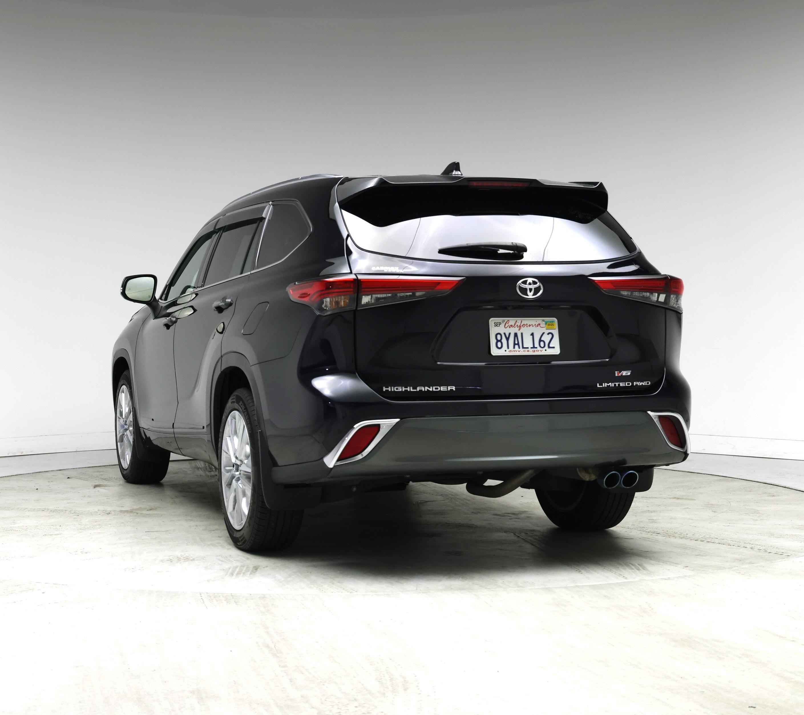 Thumbnail: 2021 Toyota Highlander - 2