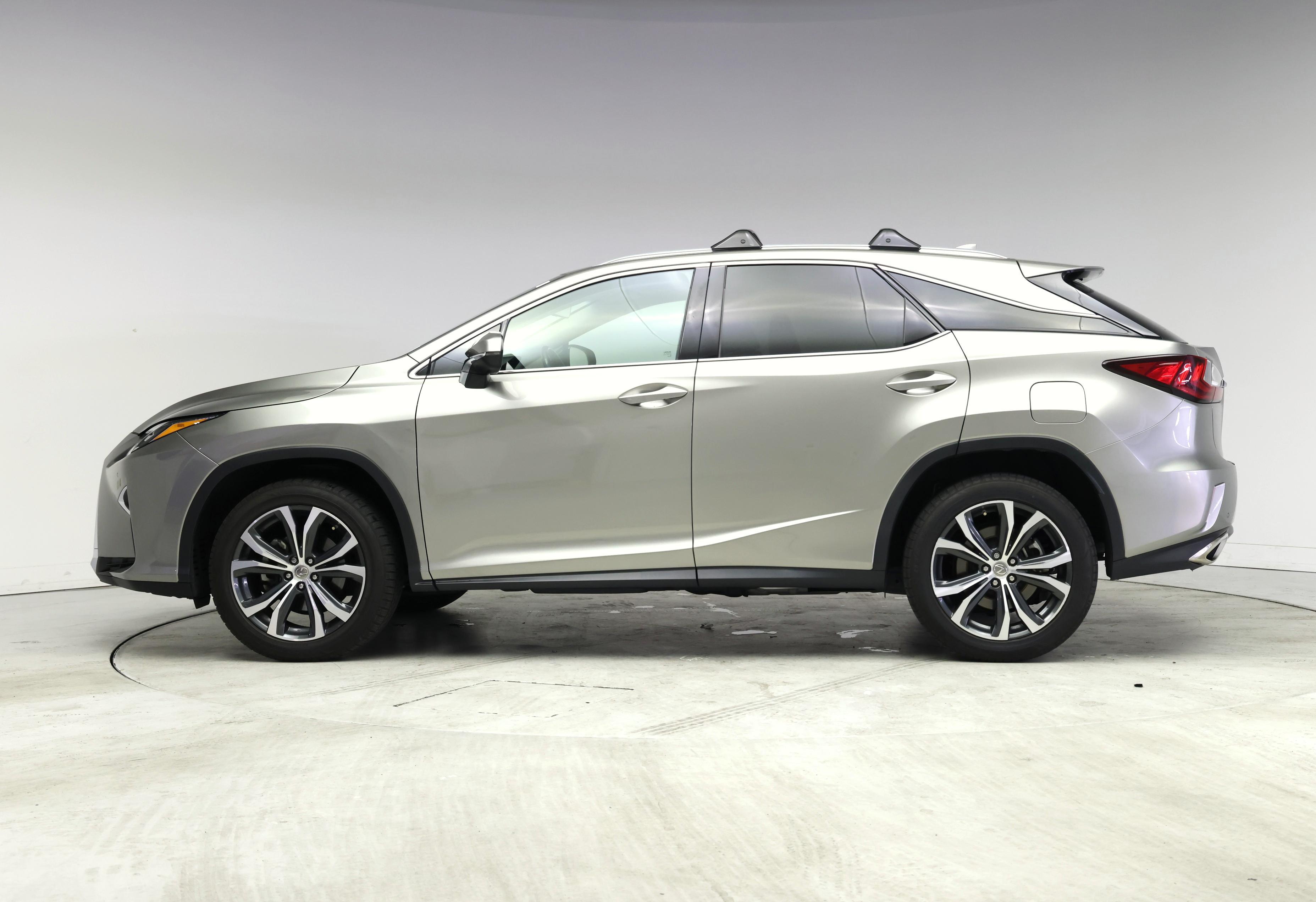 Thumbnail: 2017 Lexus RX - 3