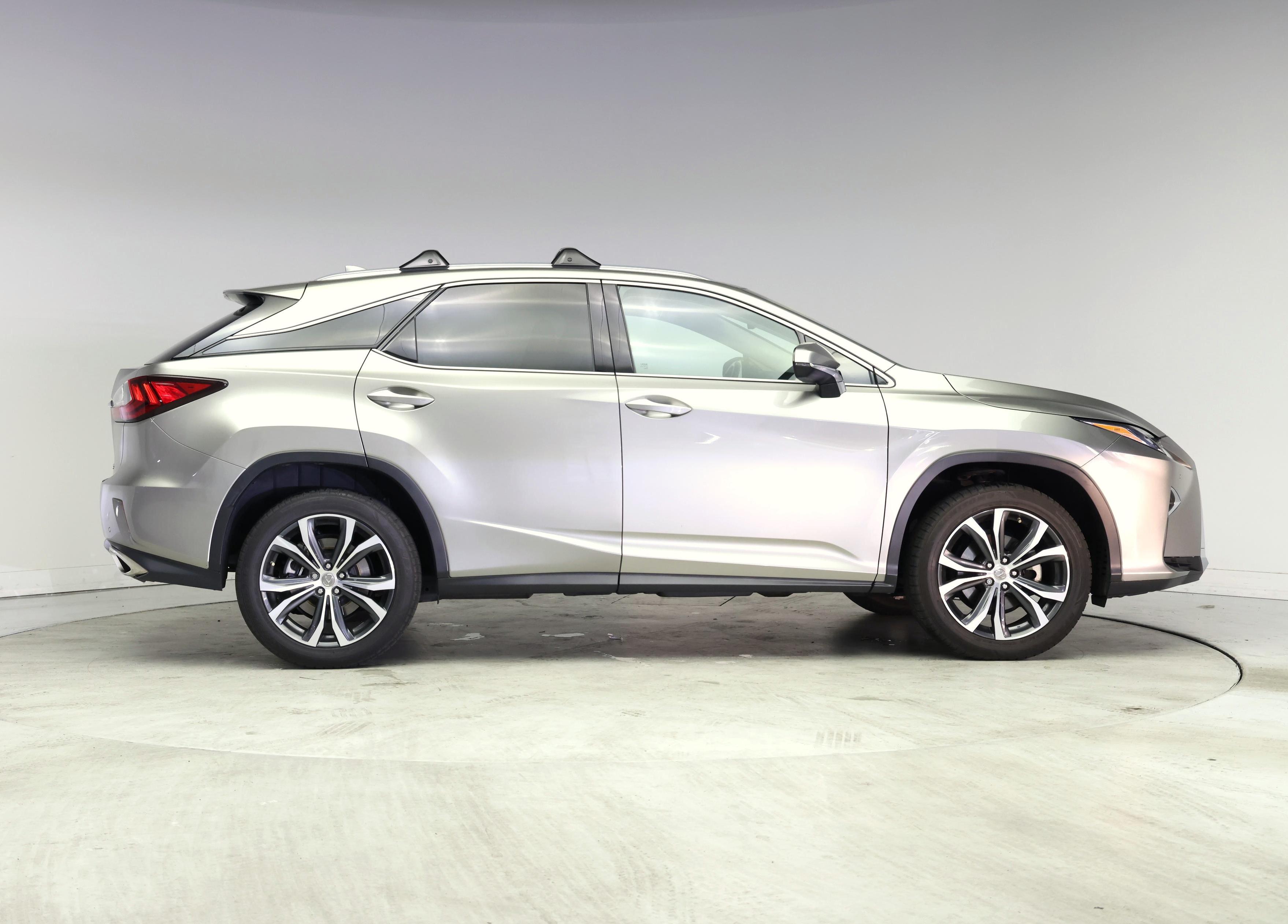 Thumbnail: 2017 Lexus RX - 7