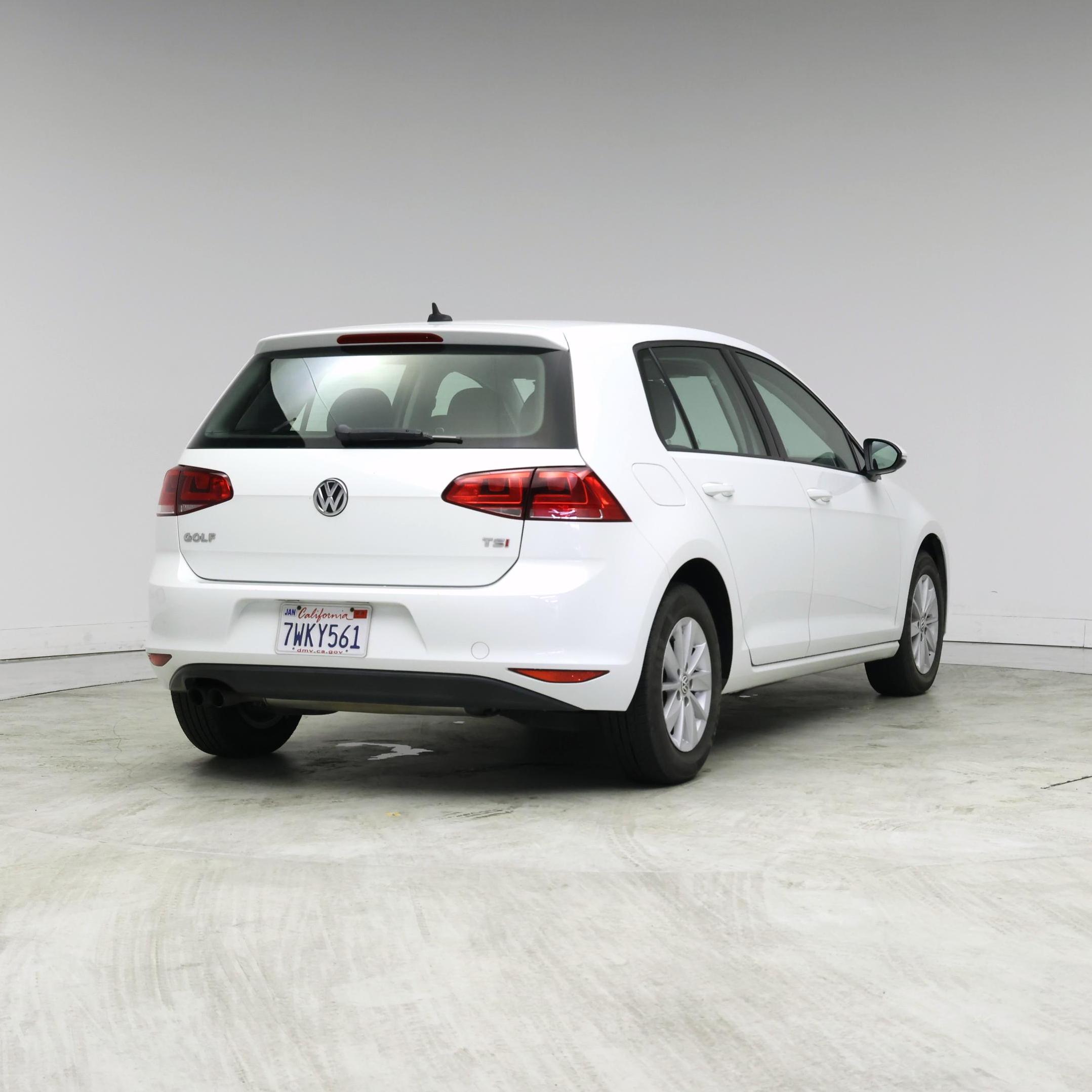 Thumbnail: 2017 Volkswagen Golf - 8