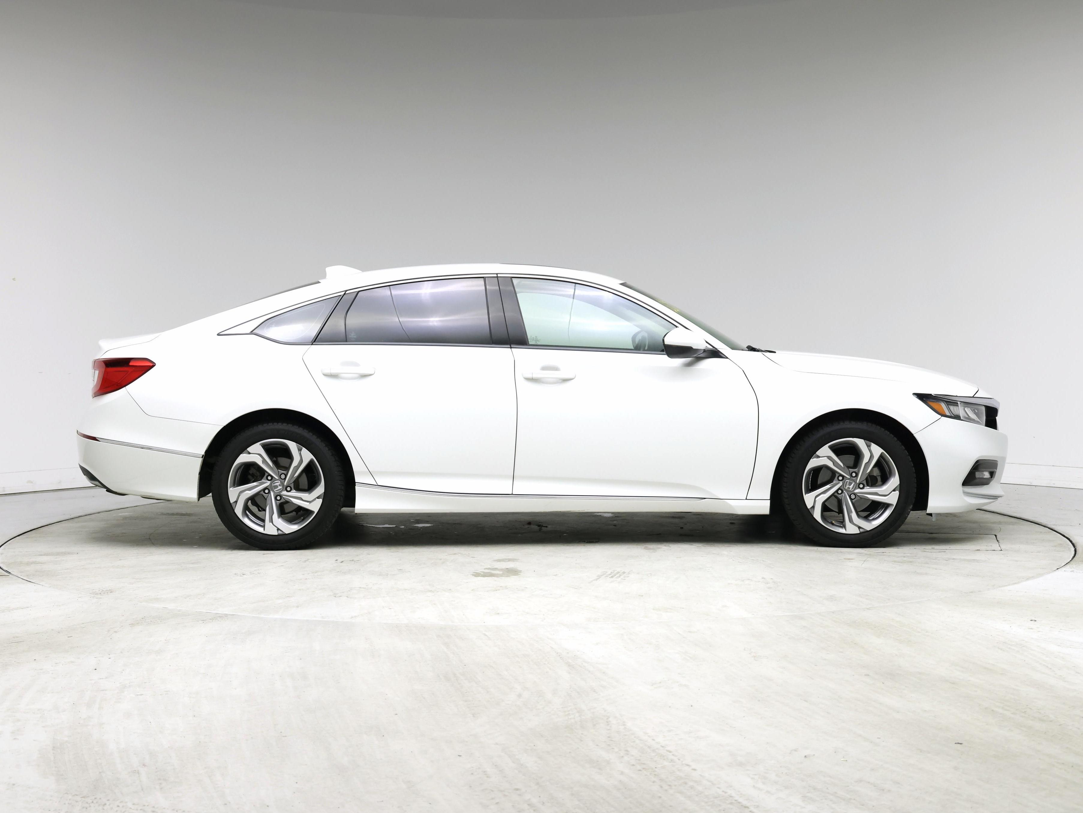 Thumbnail: 2018 Honda Accord - 7