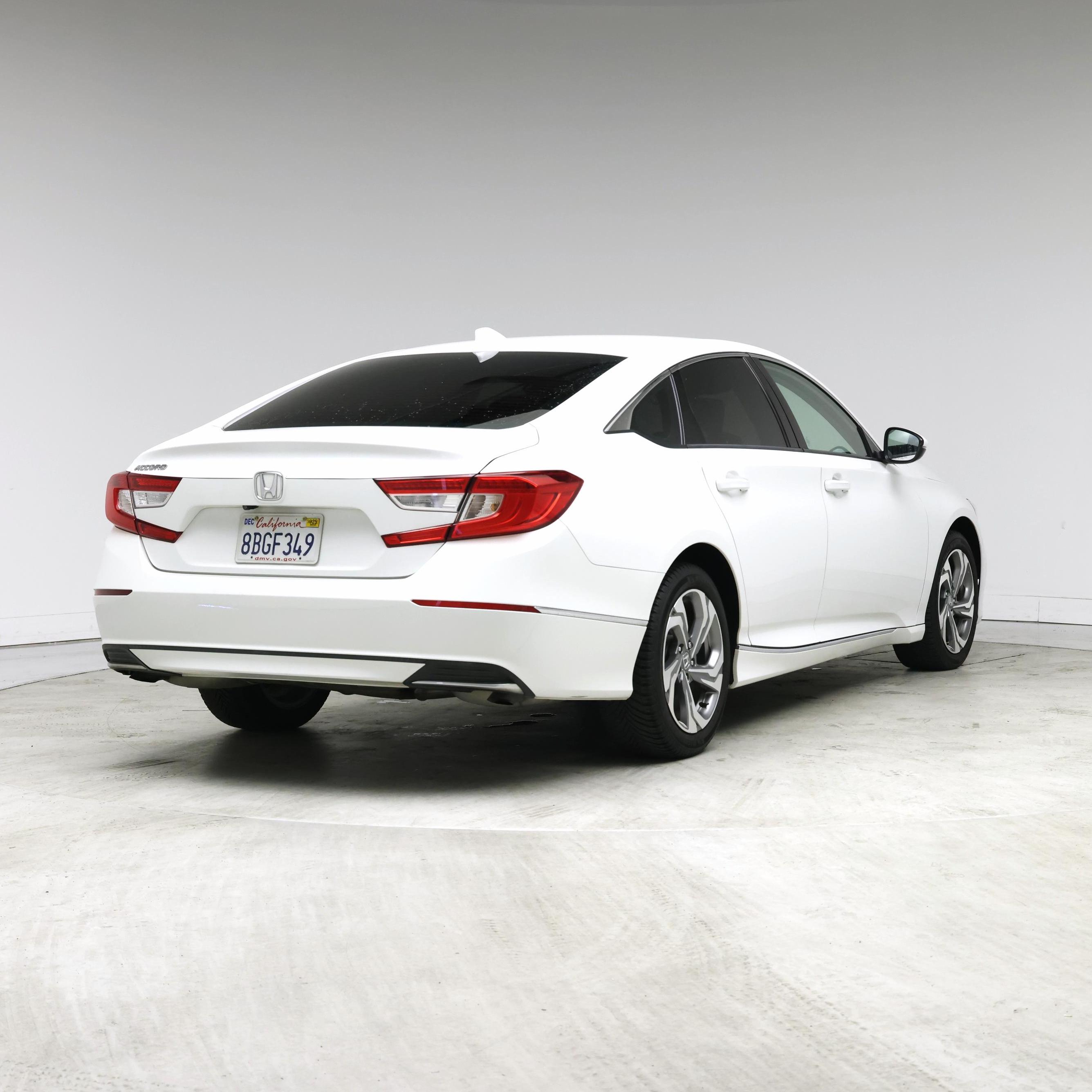 Thumbnail: 2018 Honda Accord - 8