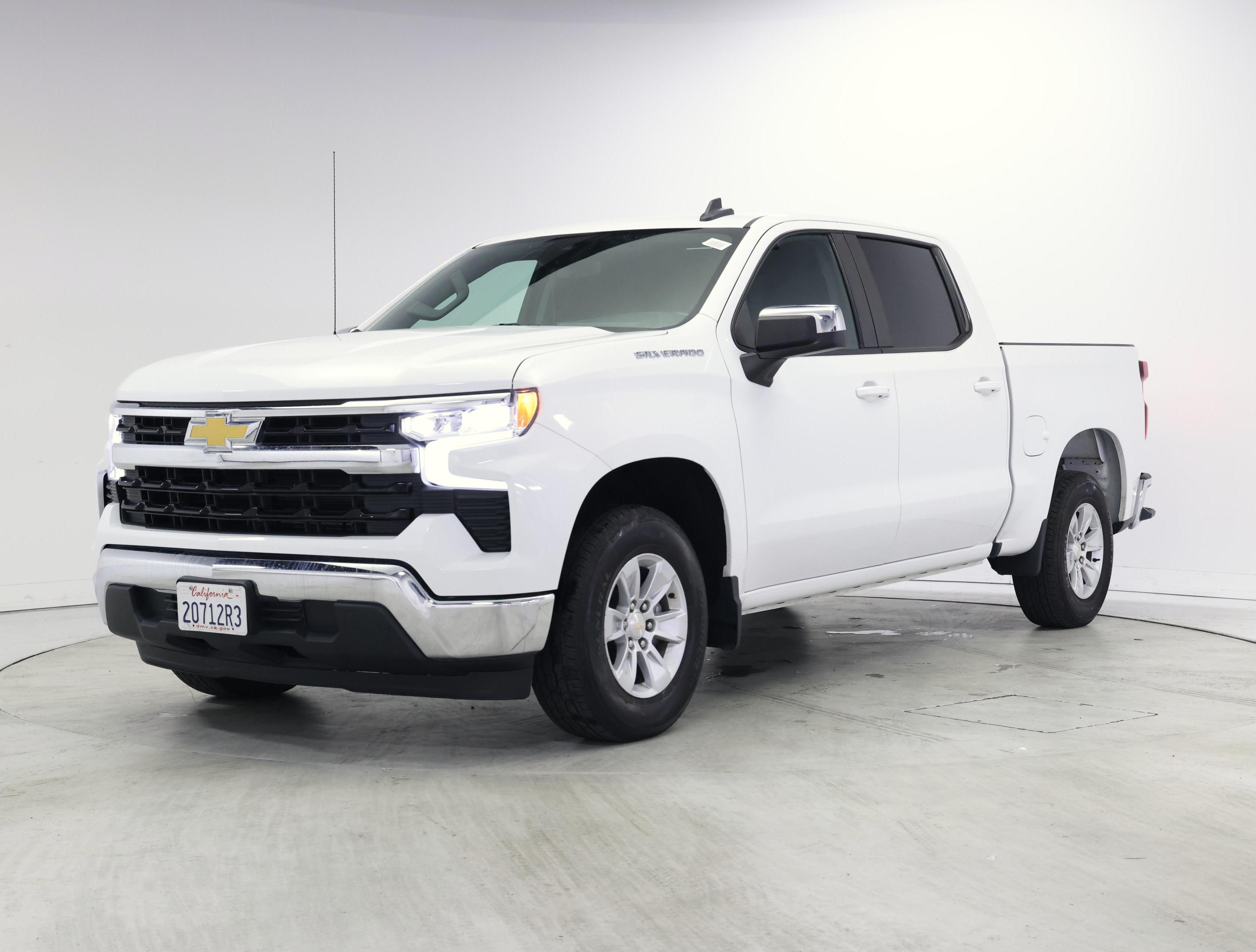 Thumbnail: 2022 Chevrolet Silverado 1500 - 4