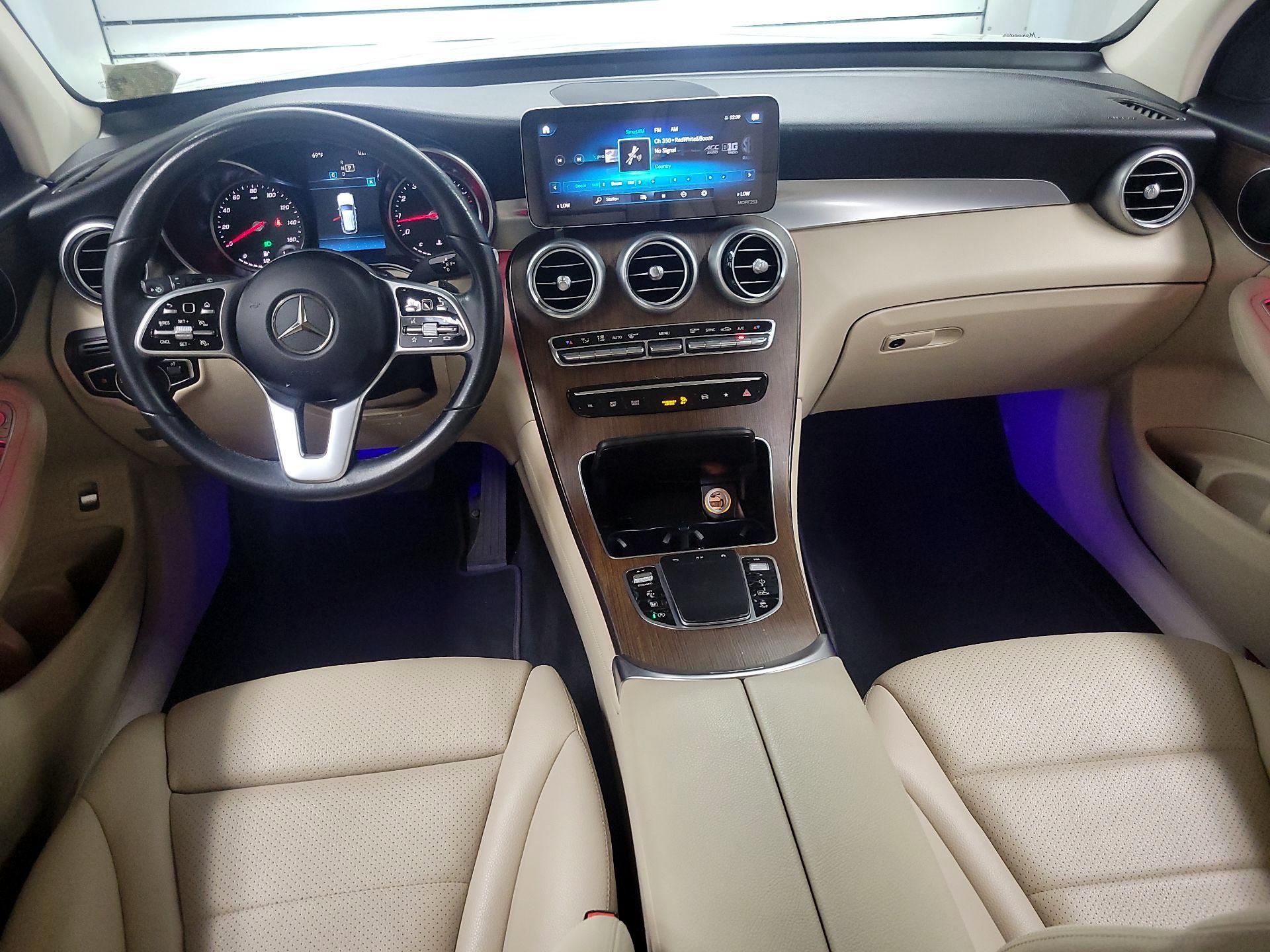 Thumbnail: 2021 Mercedes-Benz GLC - 9