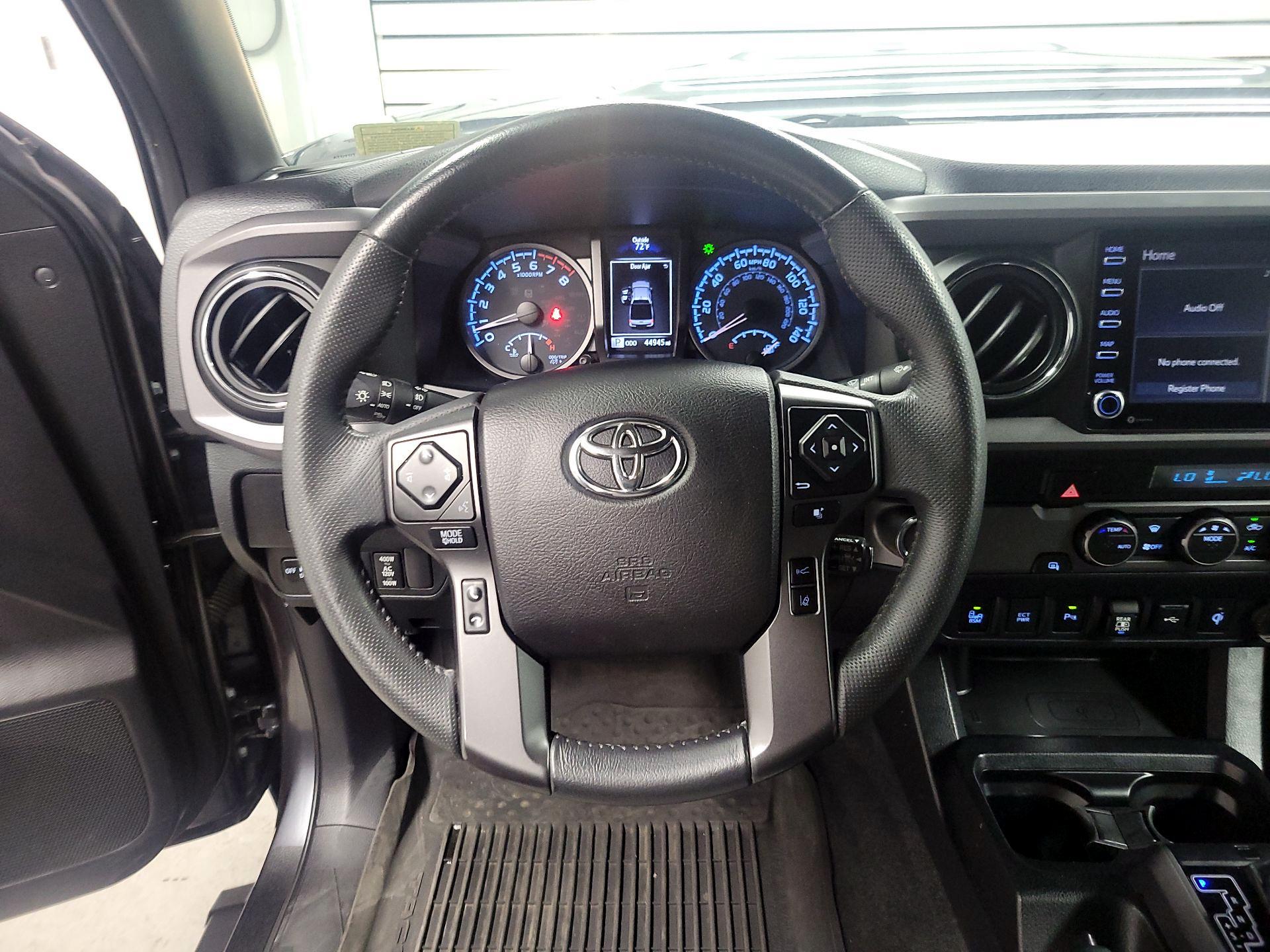 Thumbnail: 2021 Toyota Tacoma - 10