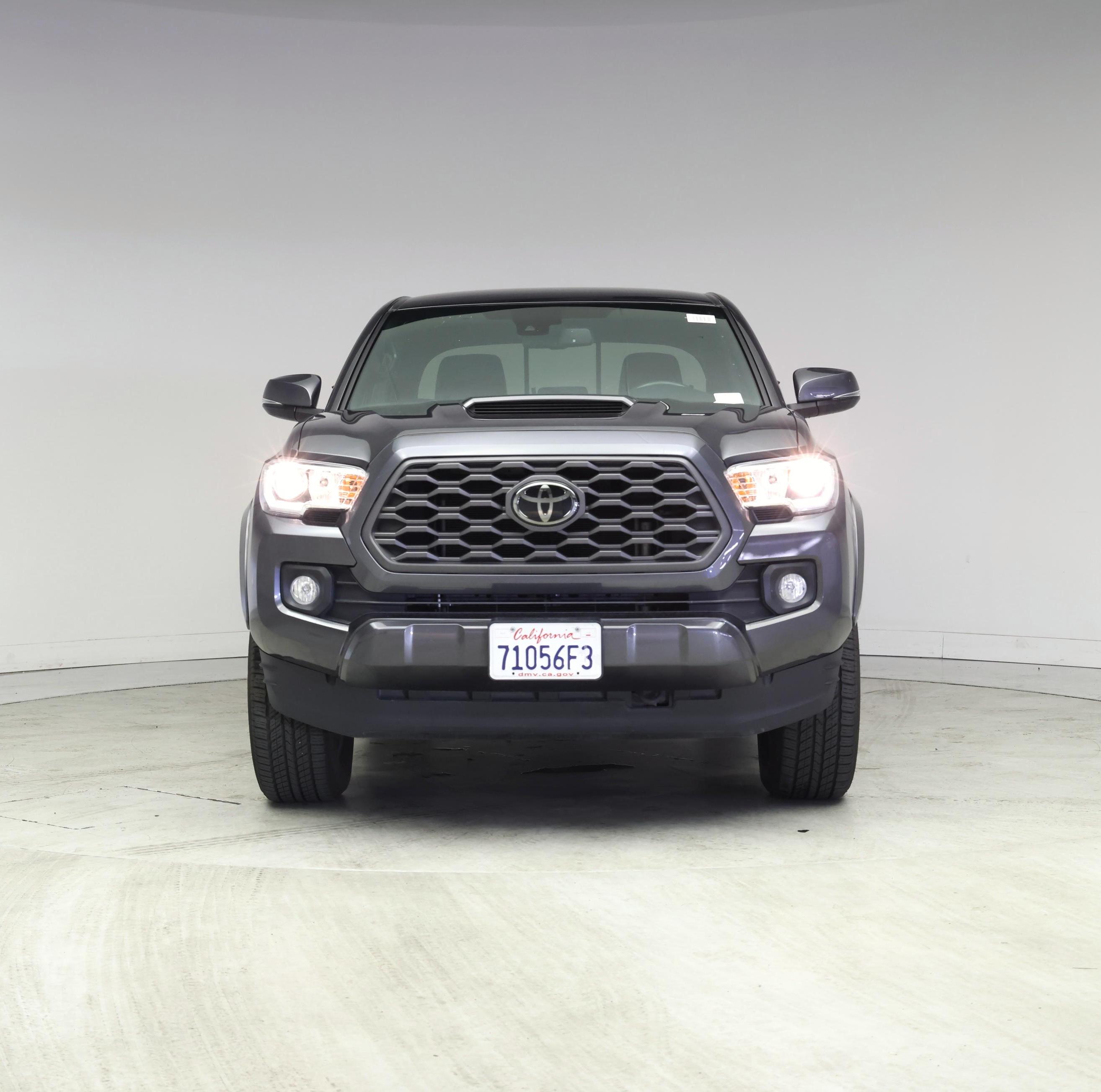 Thumbnail: 2021 Toyota Tacoma - 5