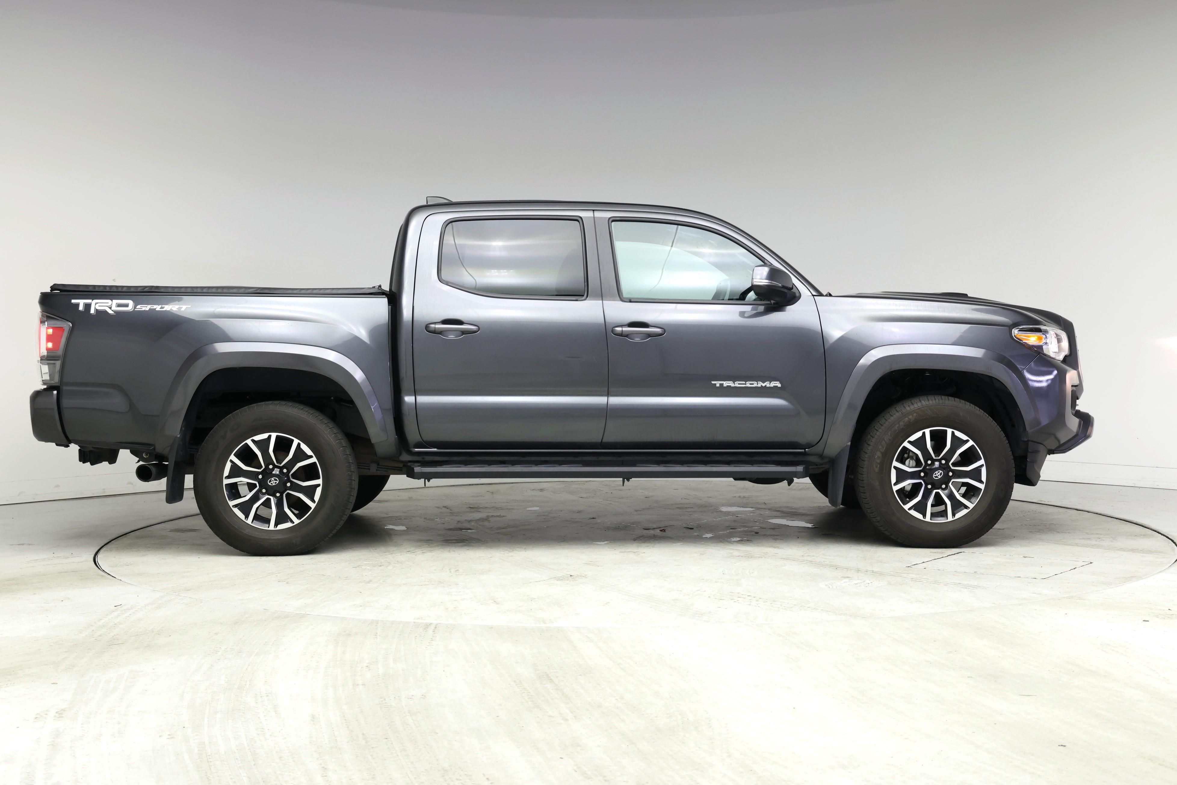 Thumbnail: 2021 Toyota Tacoma - 7