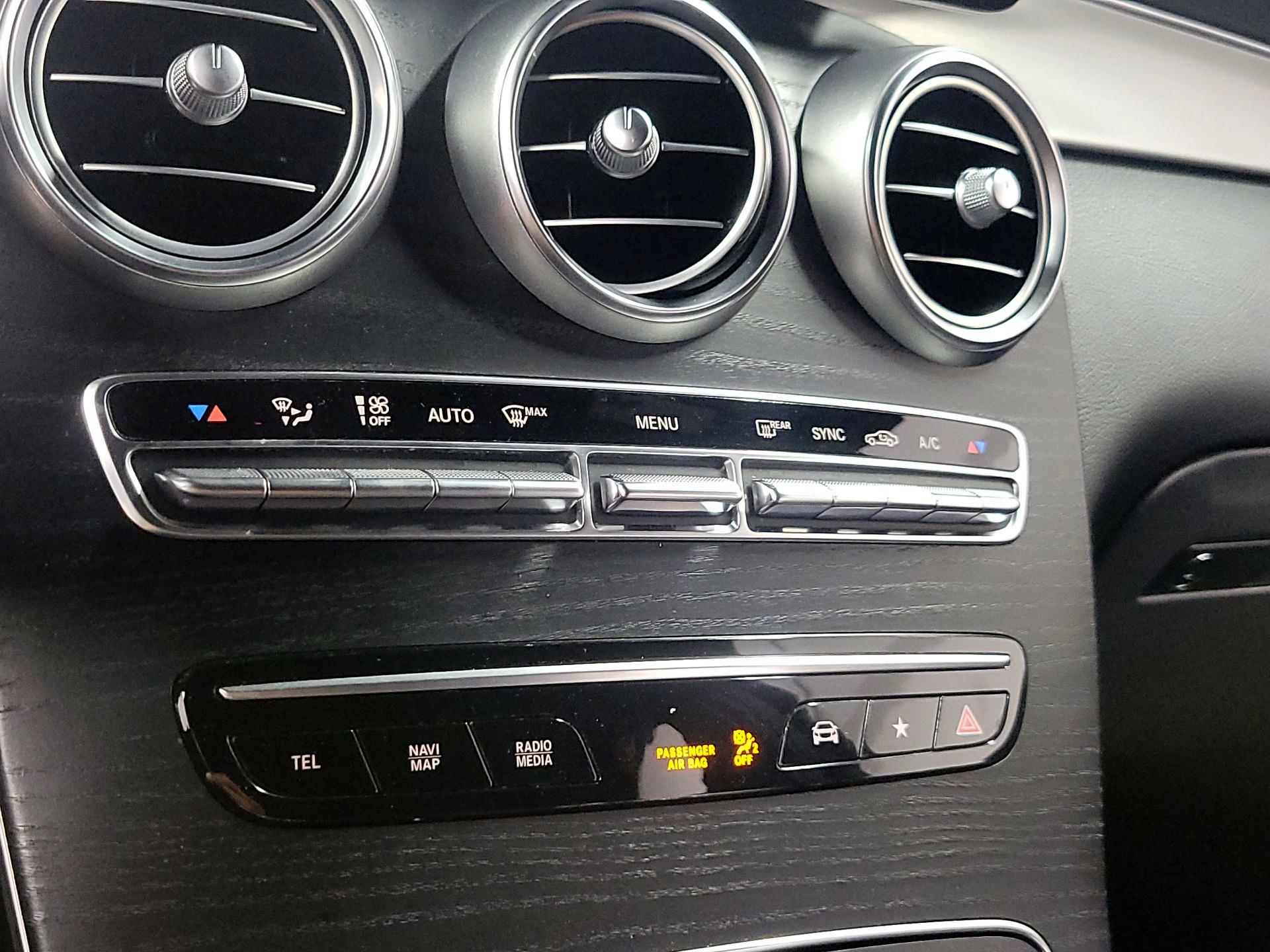 Thumbnail: 2021 Mercedes-Benz GLC - 15