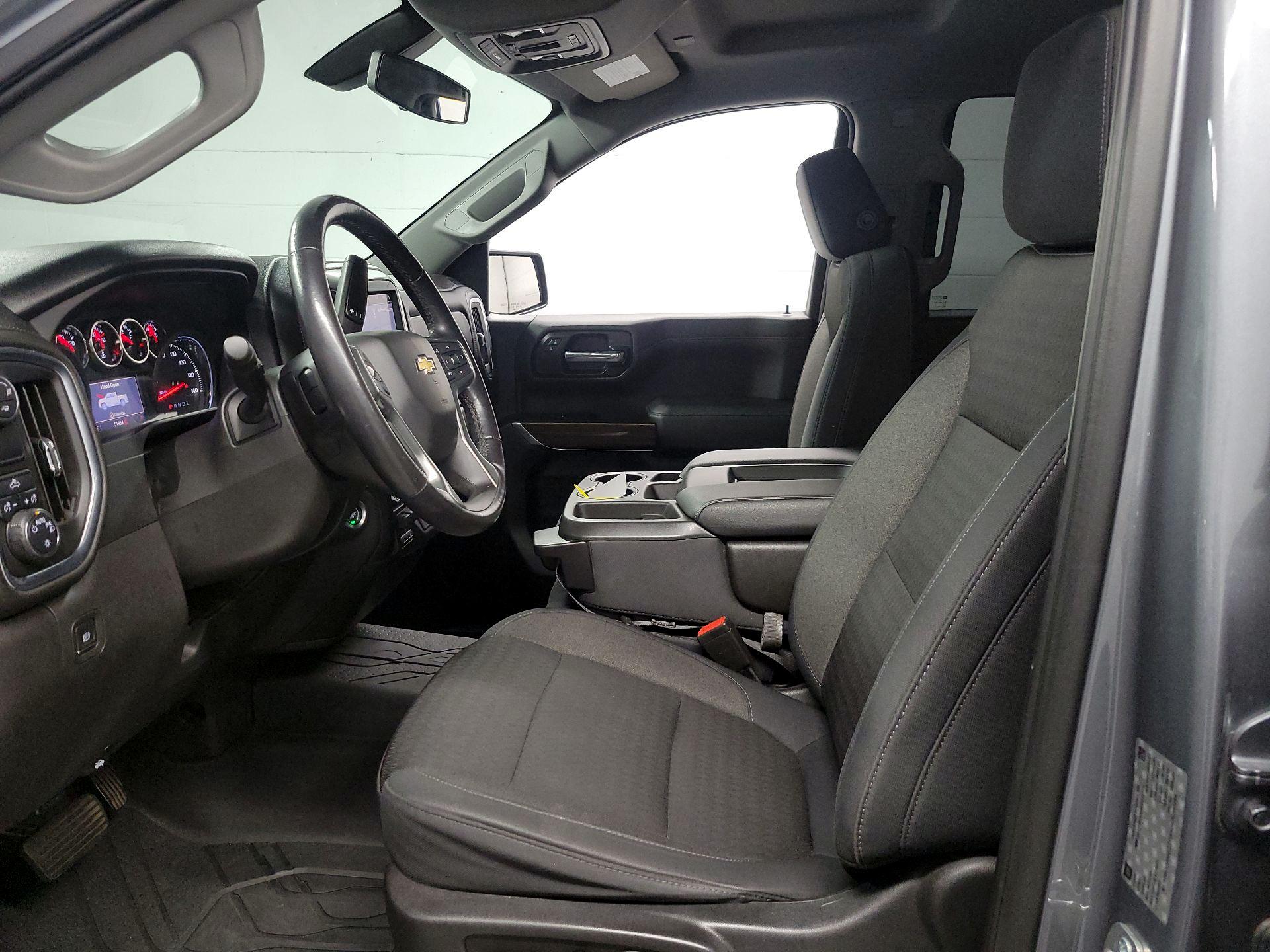 Thumbnail: 2019 Chevrolet Silverado 1500 - 11