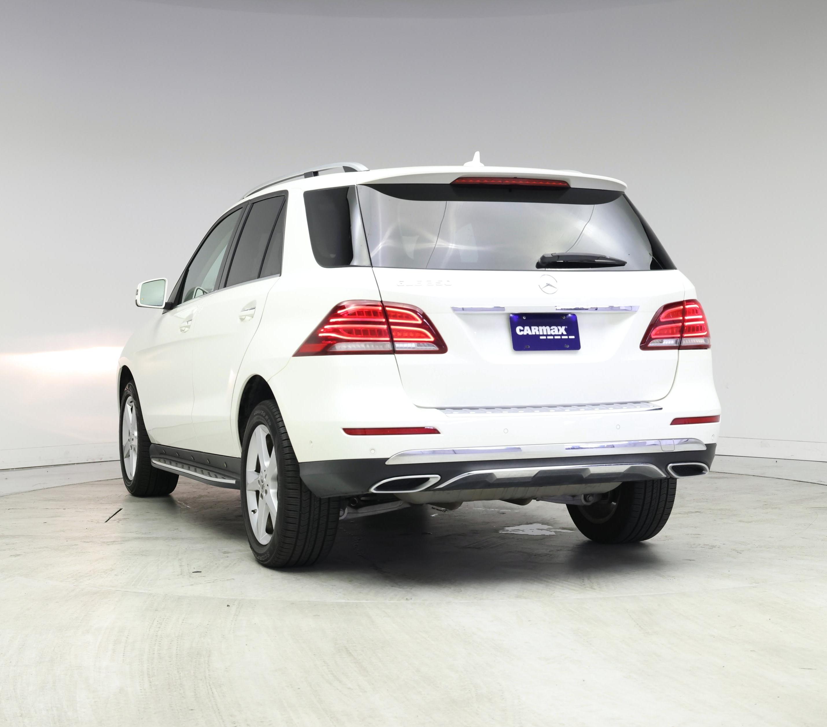 Thumbnail: 2018 Mercedes-Benz GLE - 2