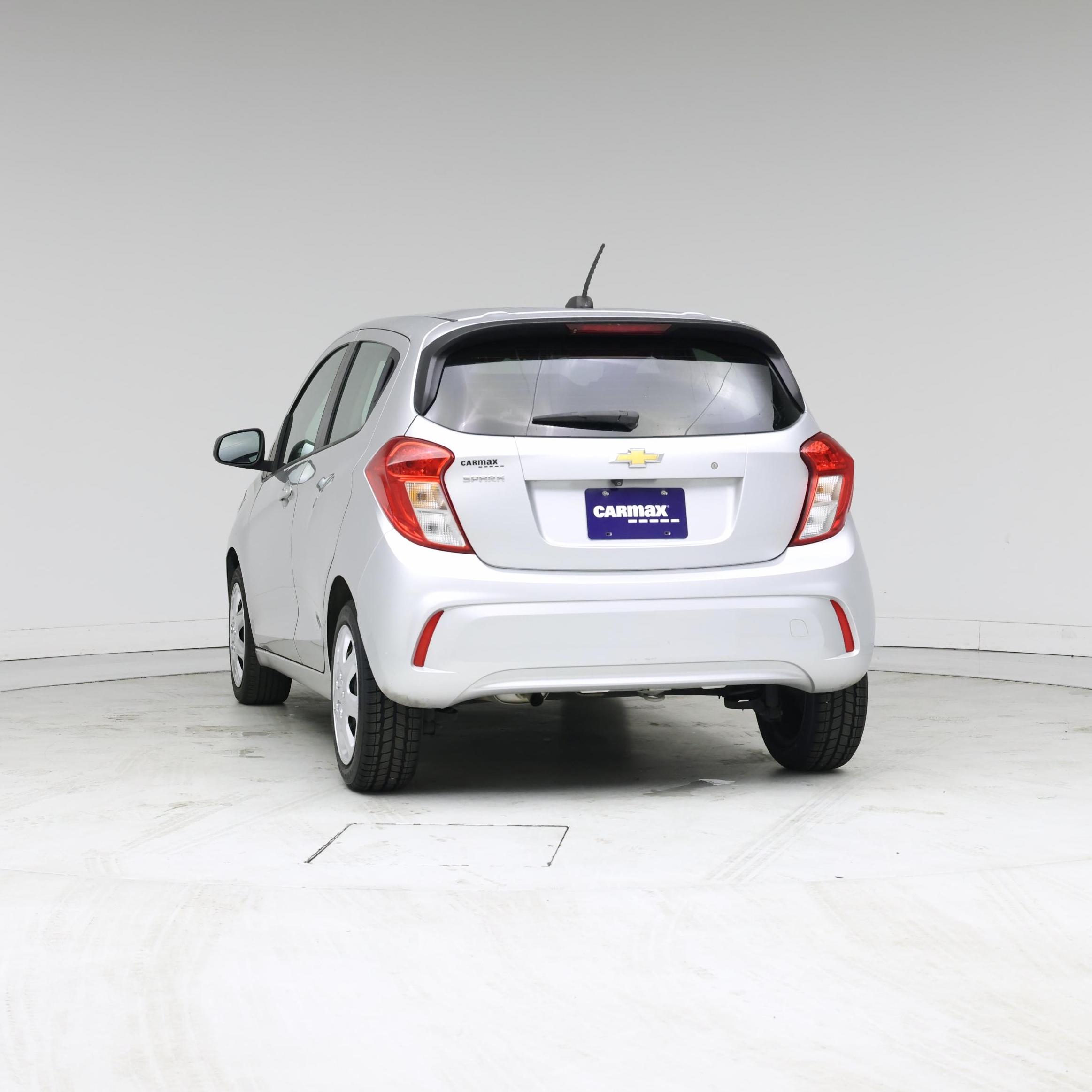 Thumbnail: 2017 Chevrolet Spark - 6