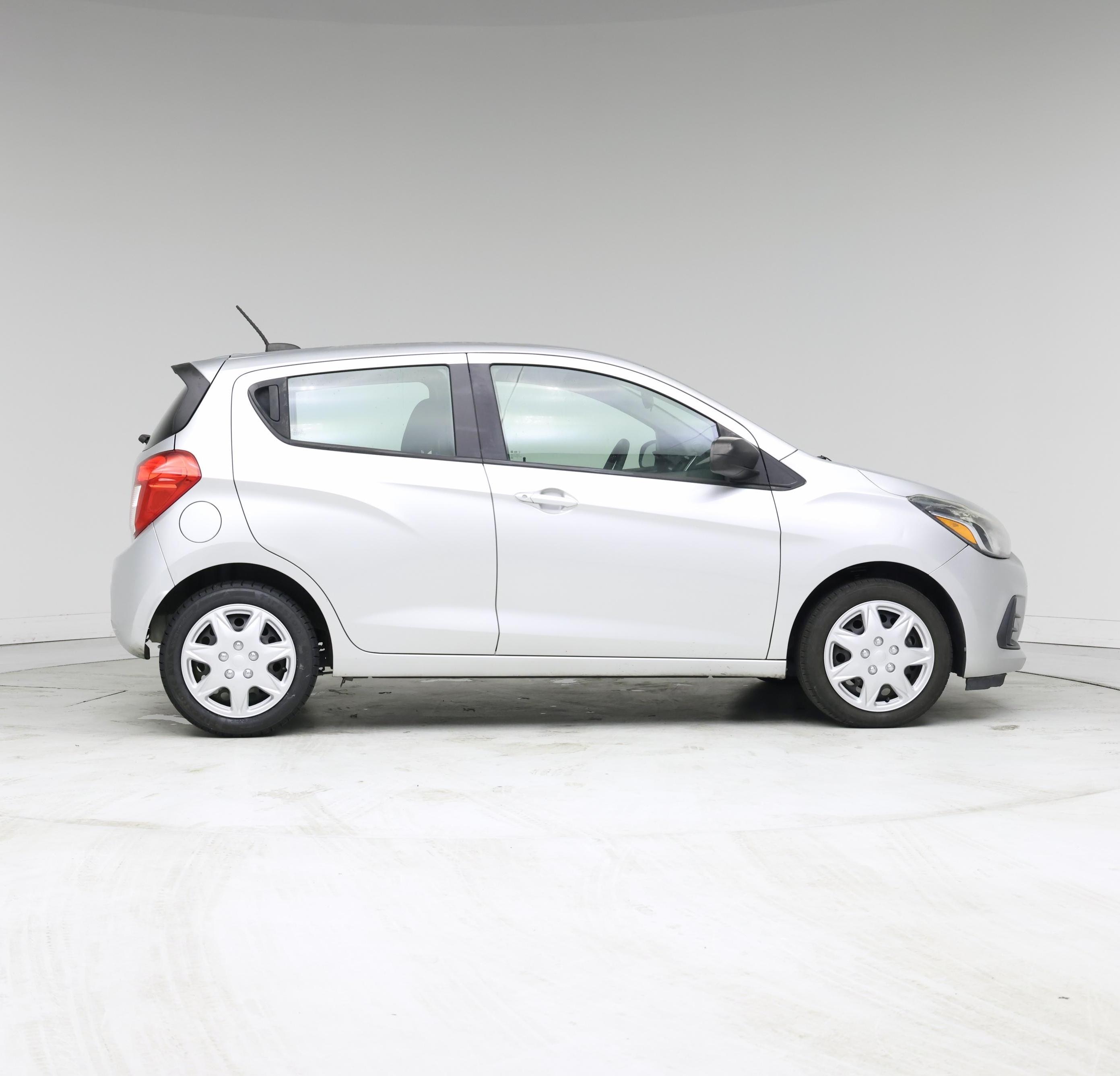 Thumbnail: 2017 Chevrolet Spark - 7