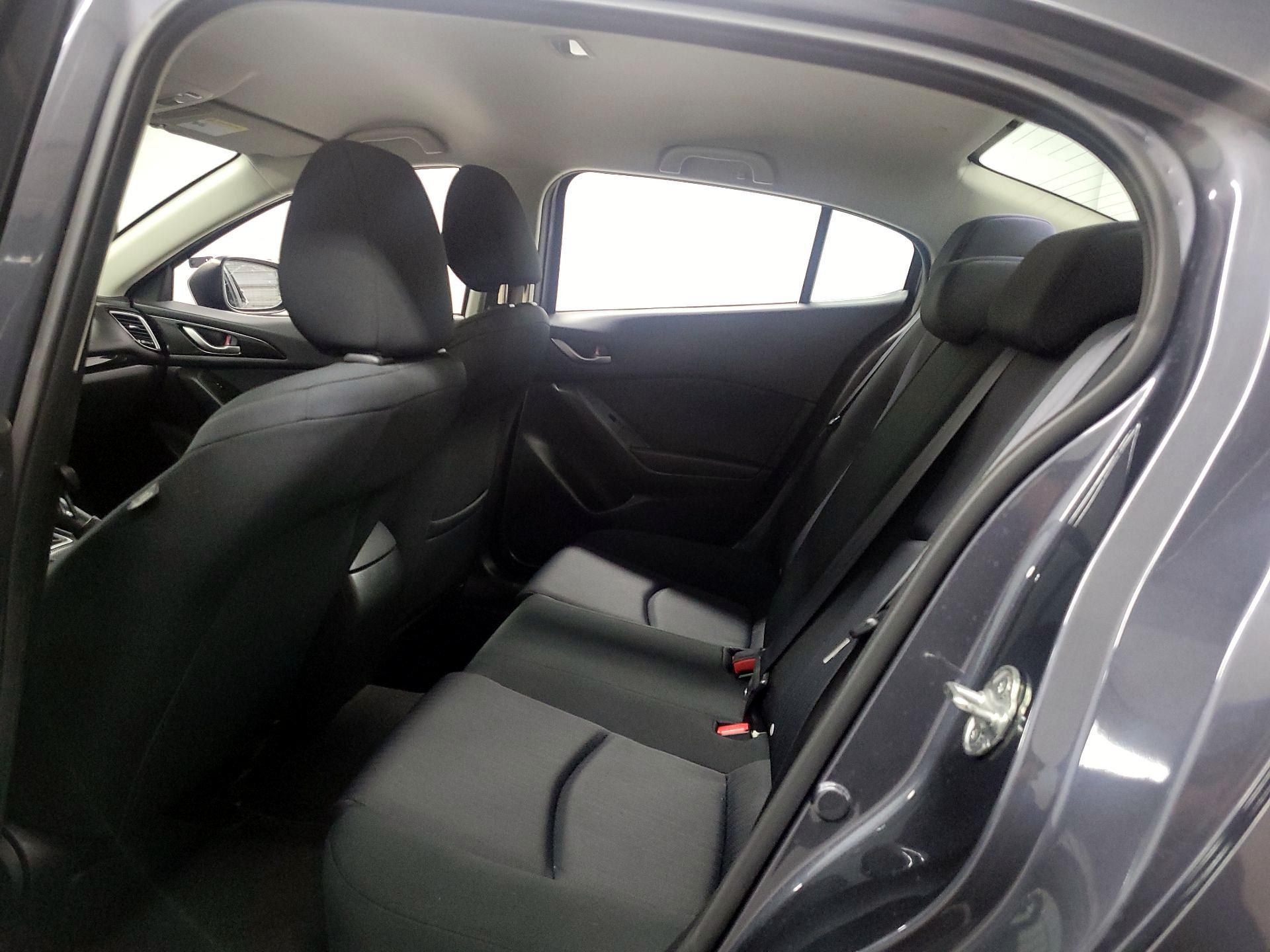 Thumbnail: 2014 Mazda Mazda3 - 16