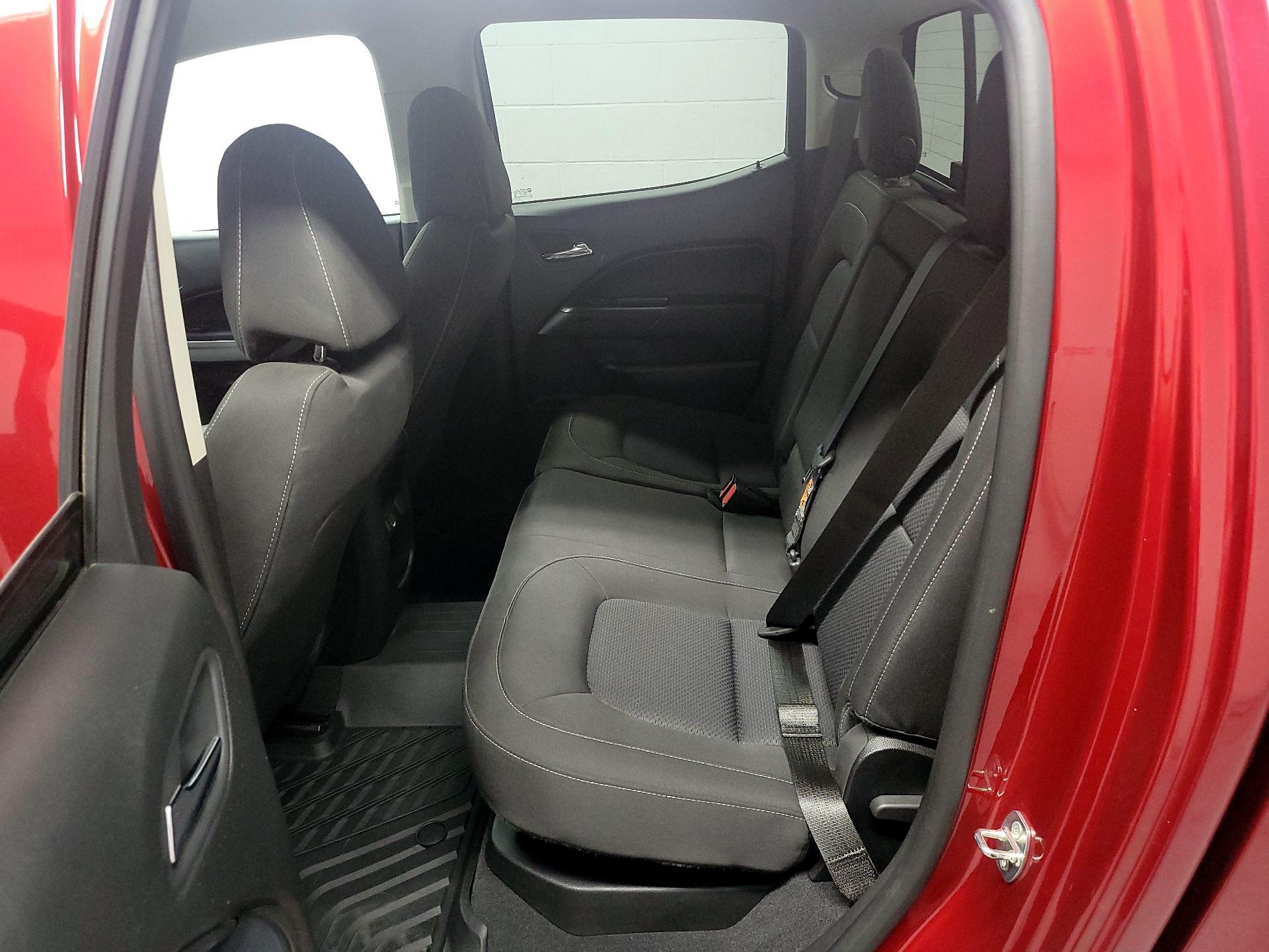 Thumbnail: 2021 Chevrolet Colorado - 19