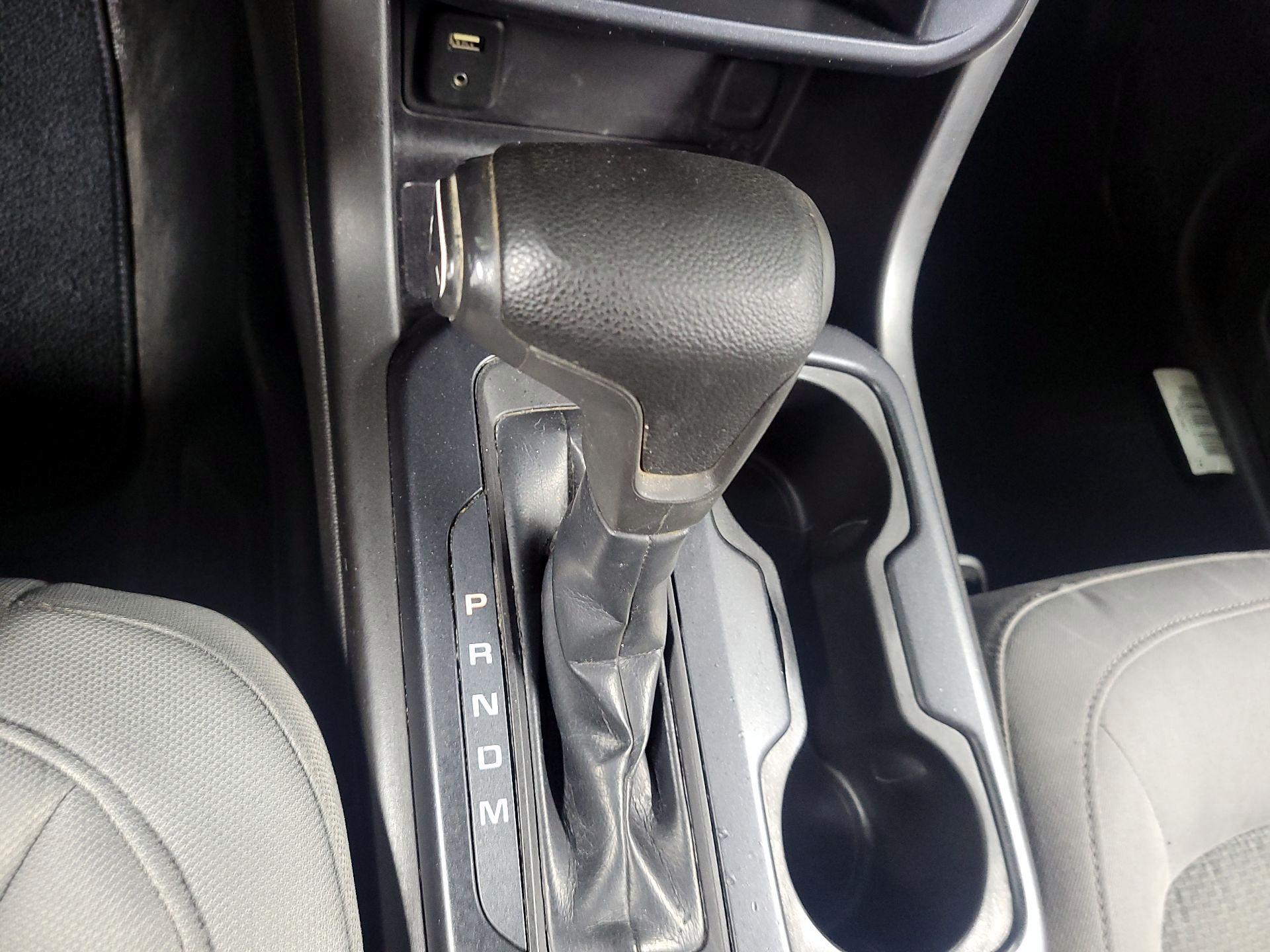 Thumbnail: 2016 Chevrolet Colorado - 16