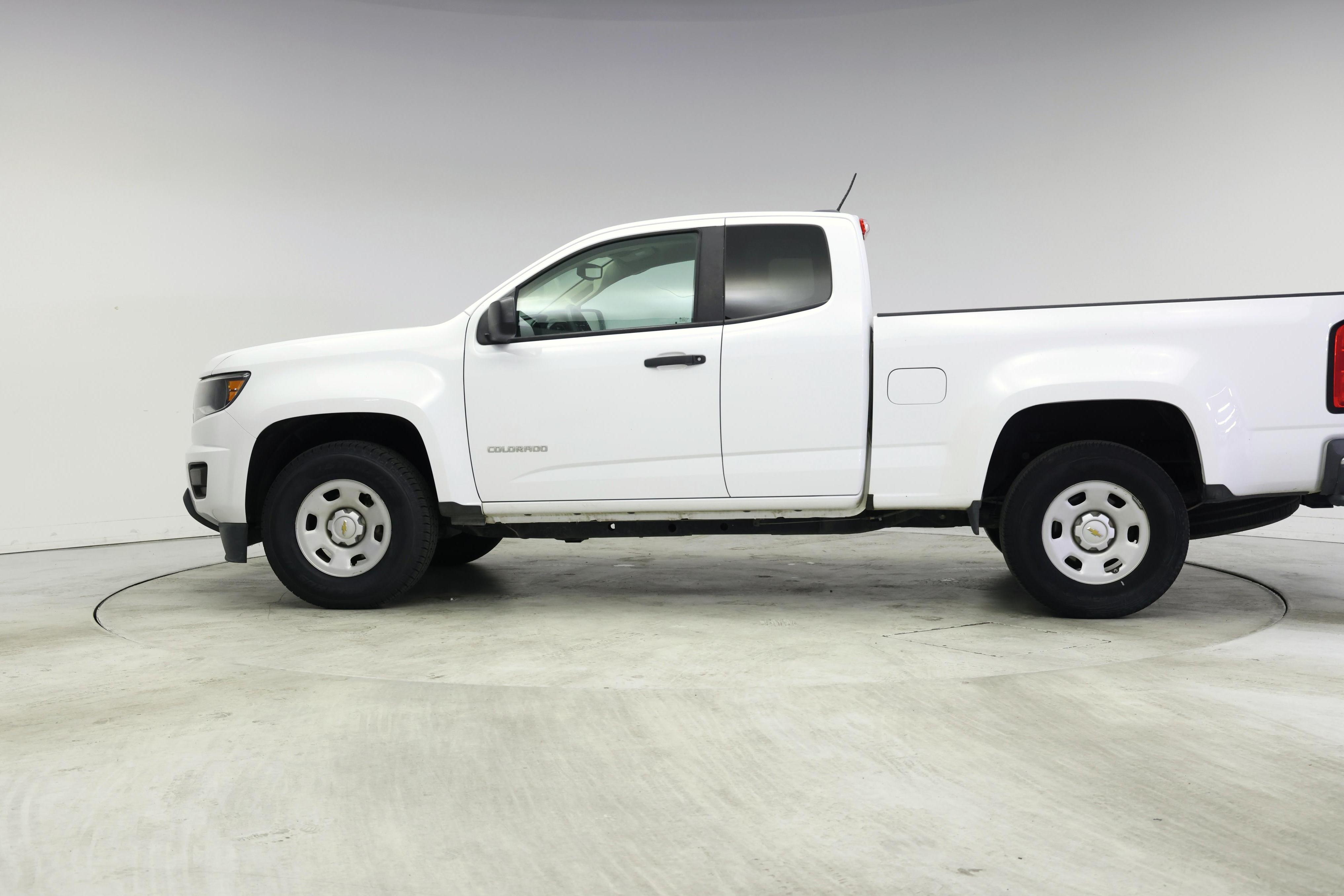 Thumbnail: 2016 Chevrolet Colorado - 3