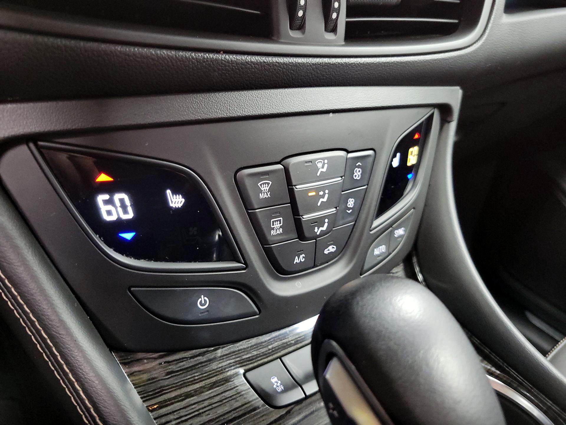 Thumbnail: 2018 Buick Envision - 17