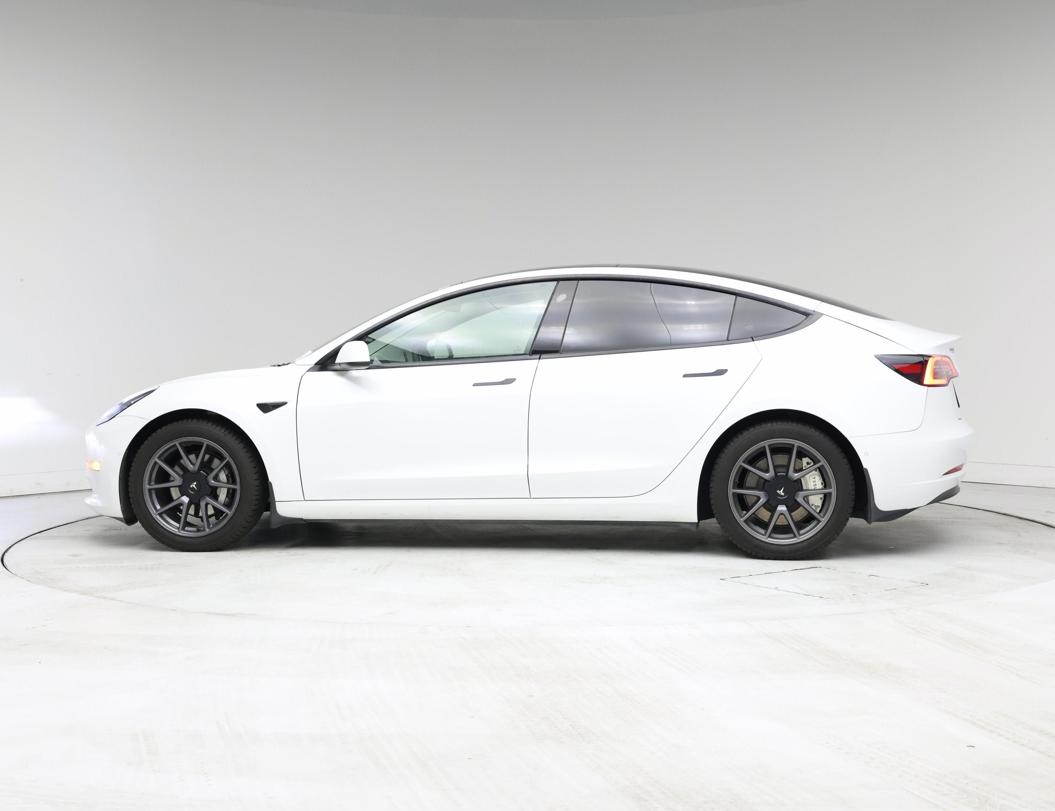 Thumbnail: 2021 Tesla Model 3 - 3