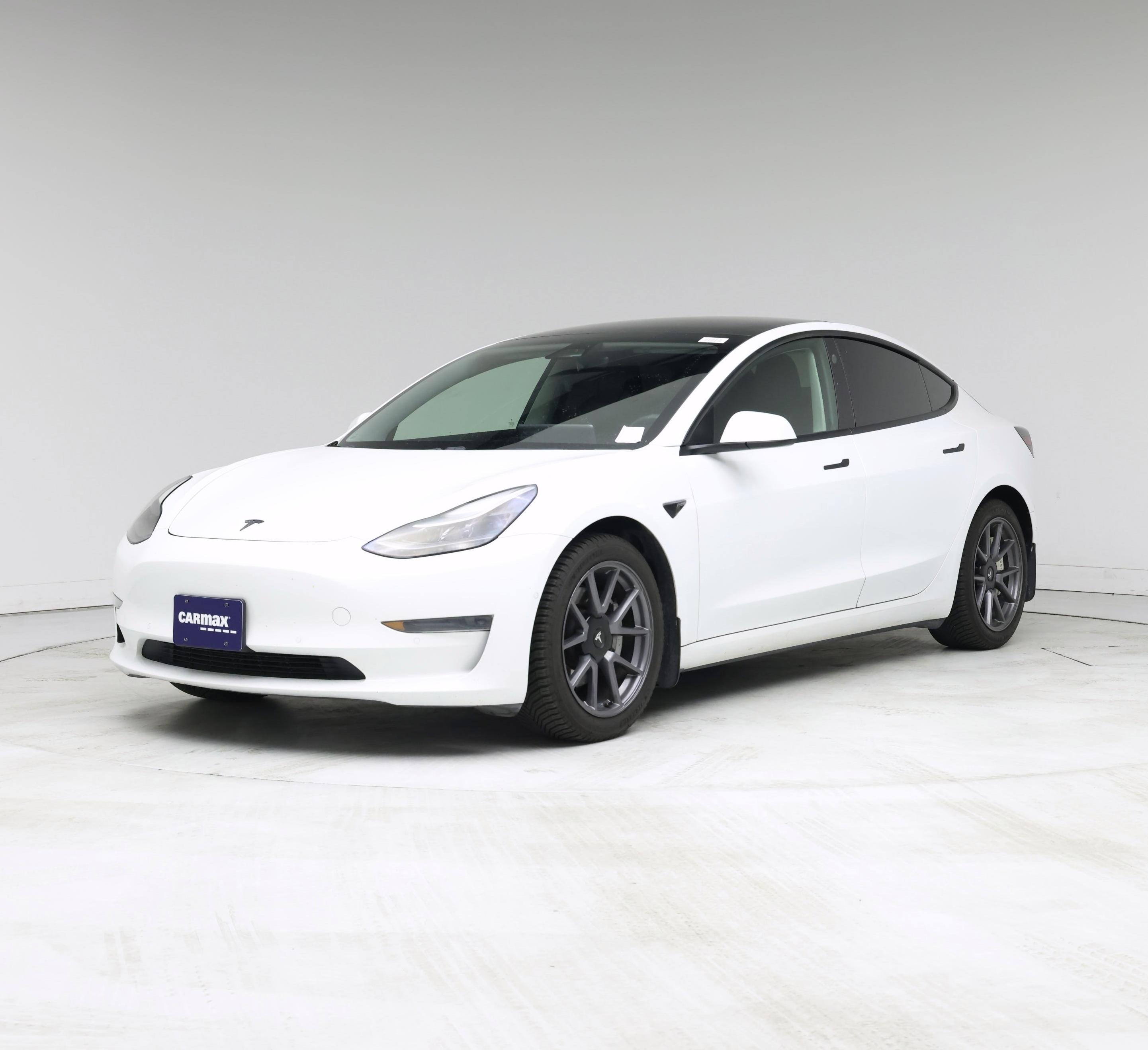 Thumbnail: 2021 Tesla Model 3 - 4