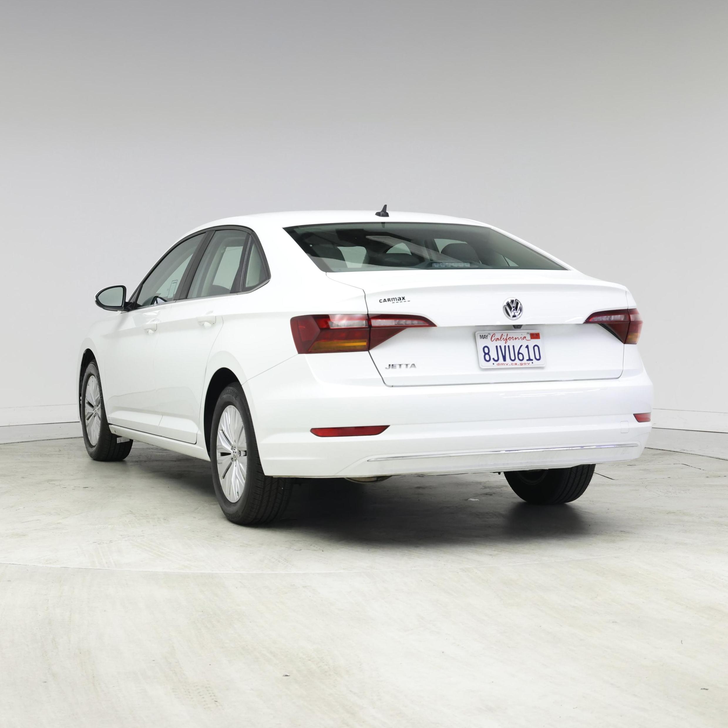 Thumbnail: 2019 Volkswagen Jetta - 2