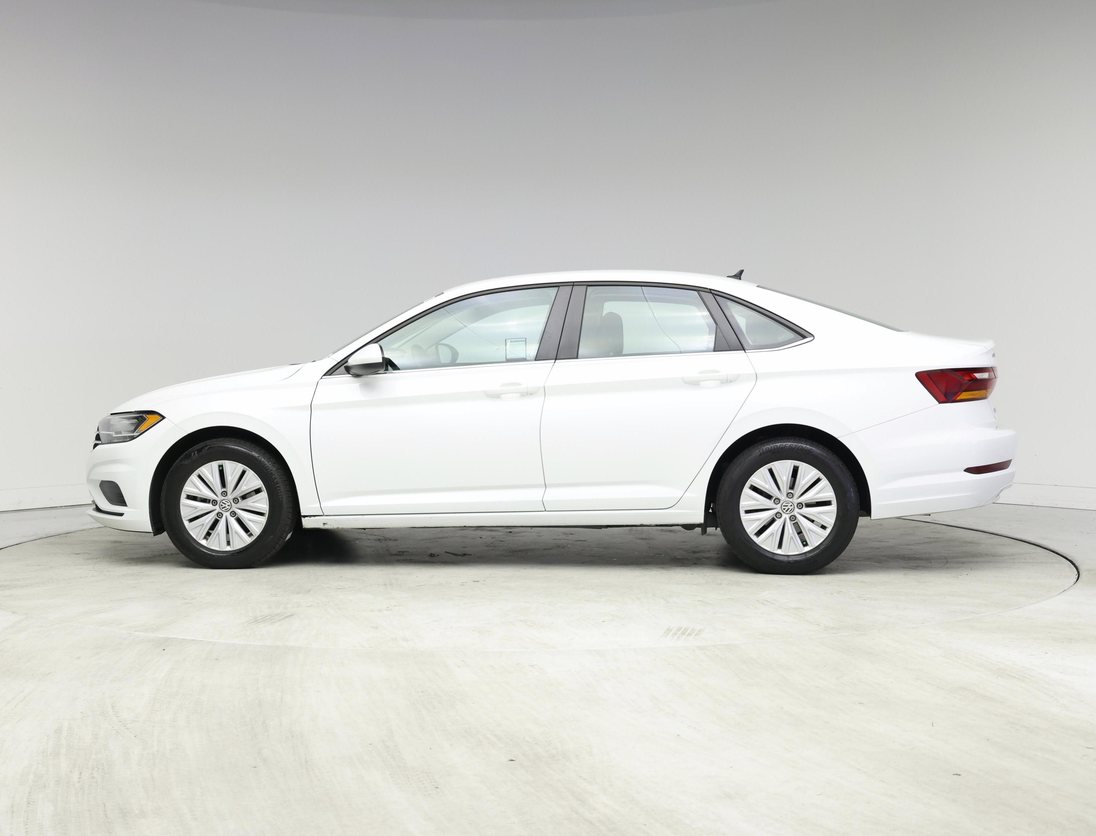 Thumbnail: 2019 Volkswagen Jetta - 3