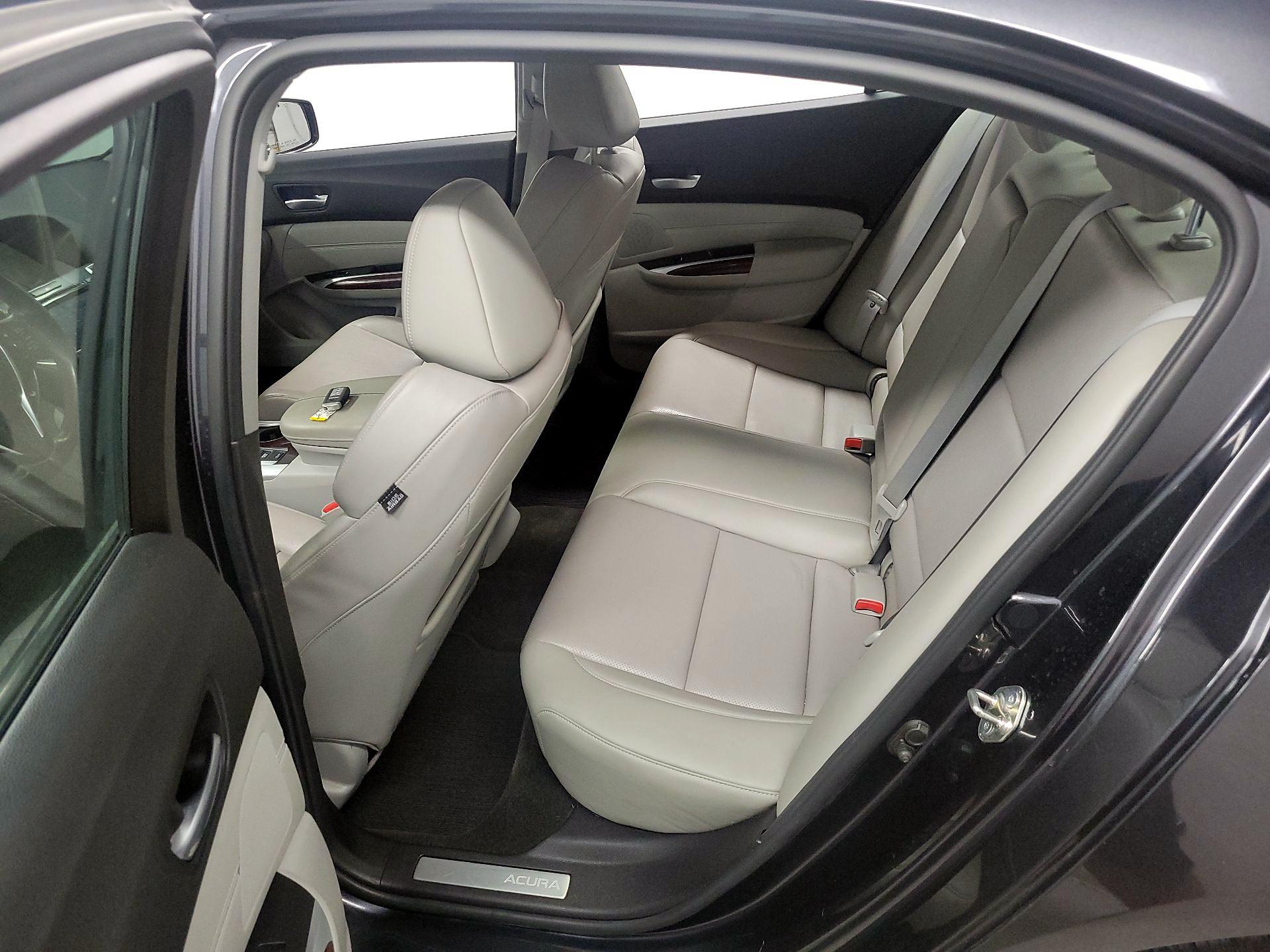 Thumbnail: 2015 Acura TLX - 17