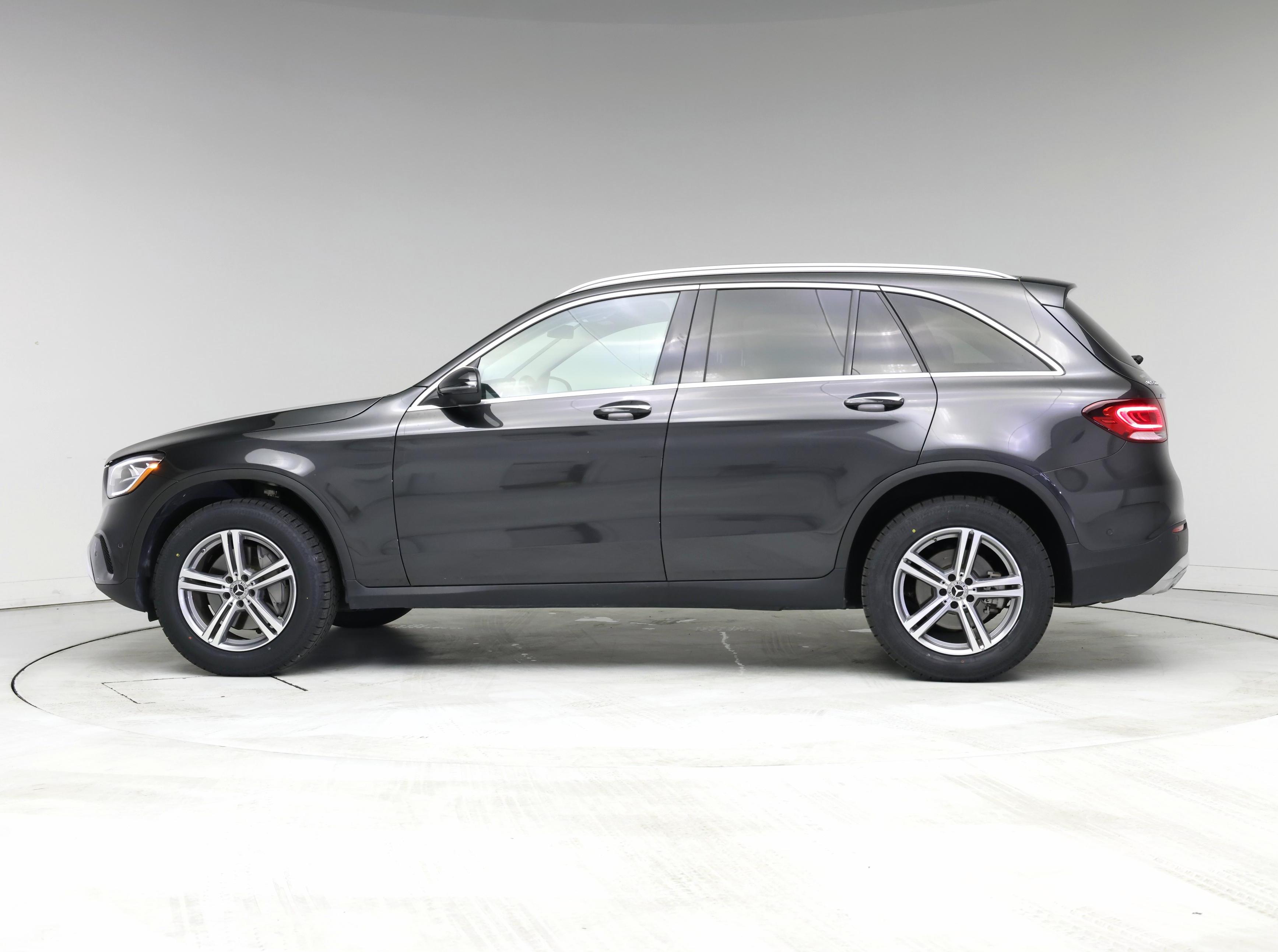 Thumbnail: 2021 Mercedes-Benz GLC - 3