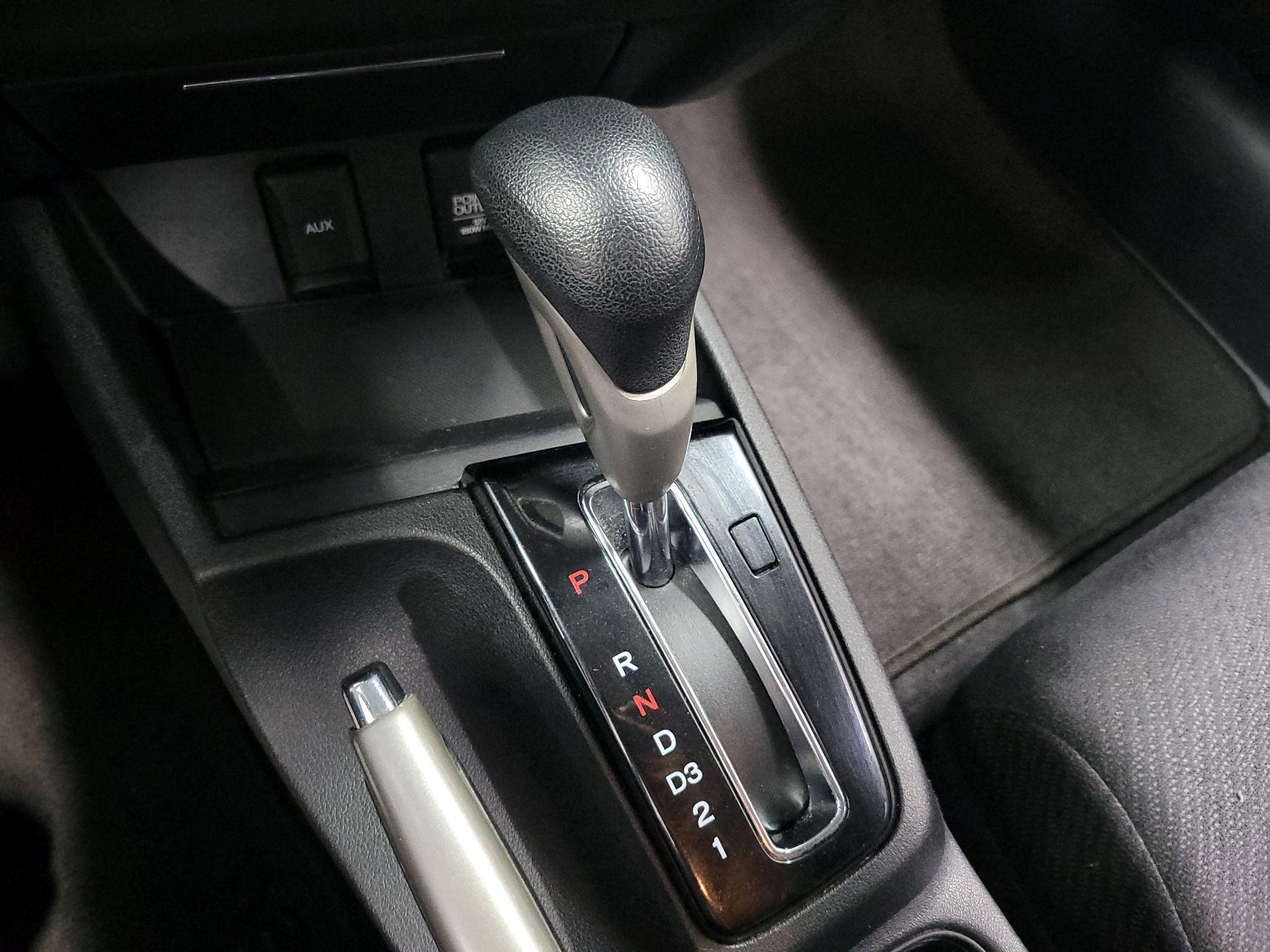 Thumbnail: 2013 Honda Civic - 16