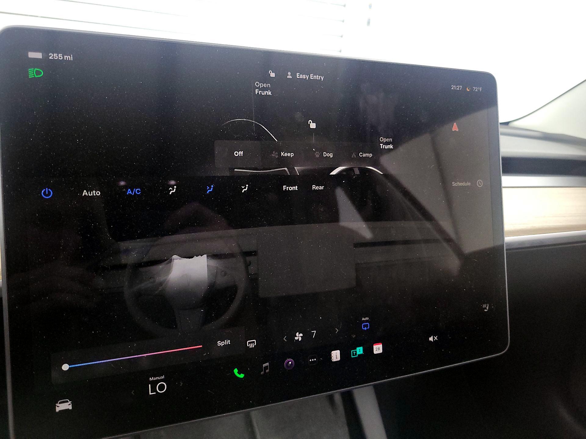 Thumbnail: 2022 Tesla Model 3 - 15