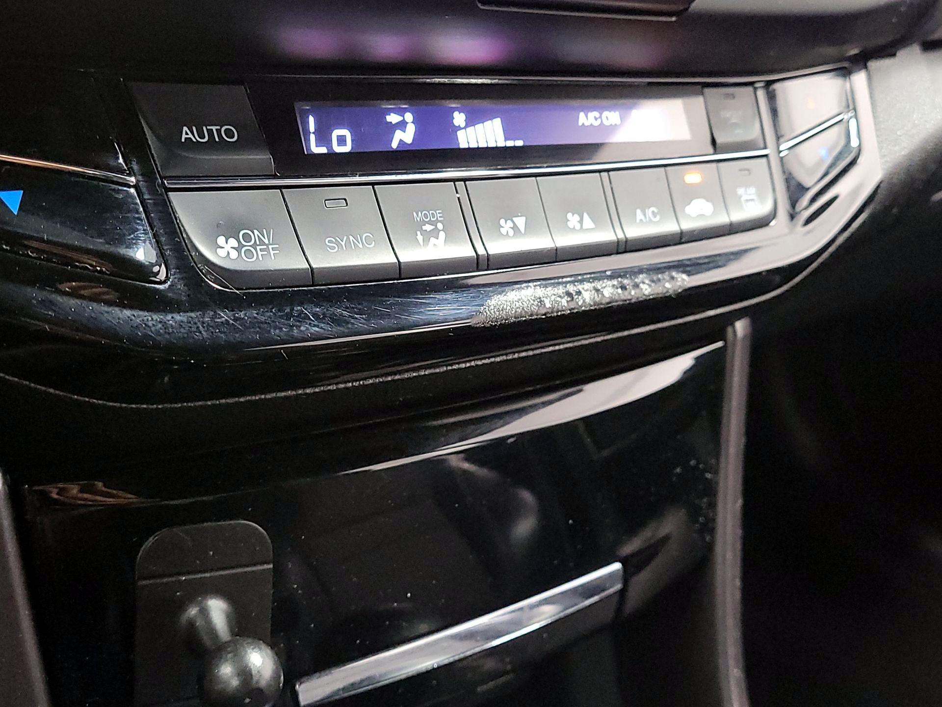 Thumbnail: 2016 Honda Accord - 15