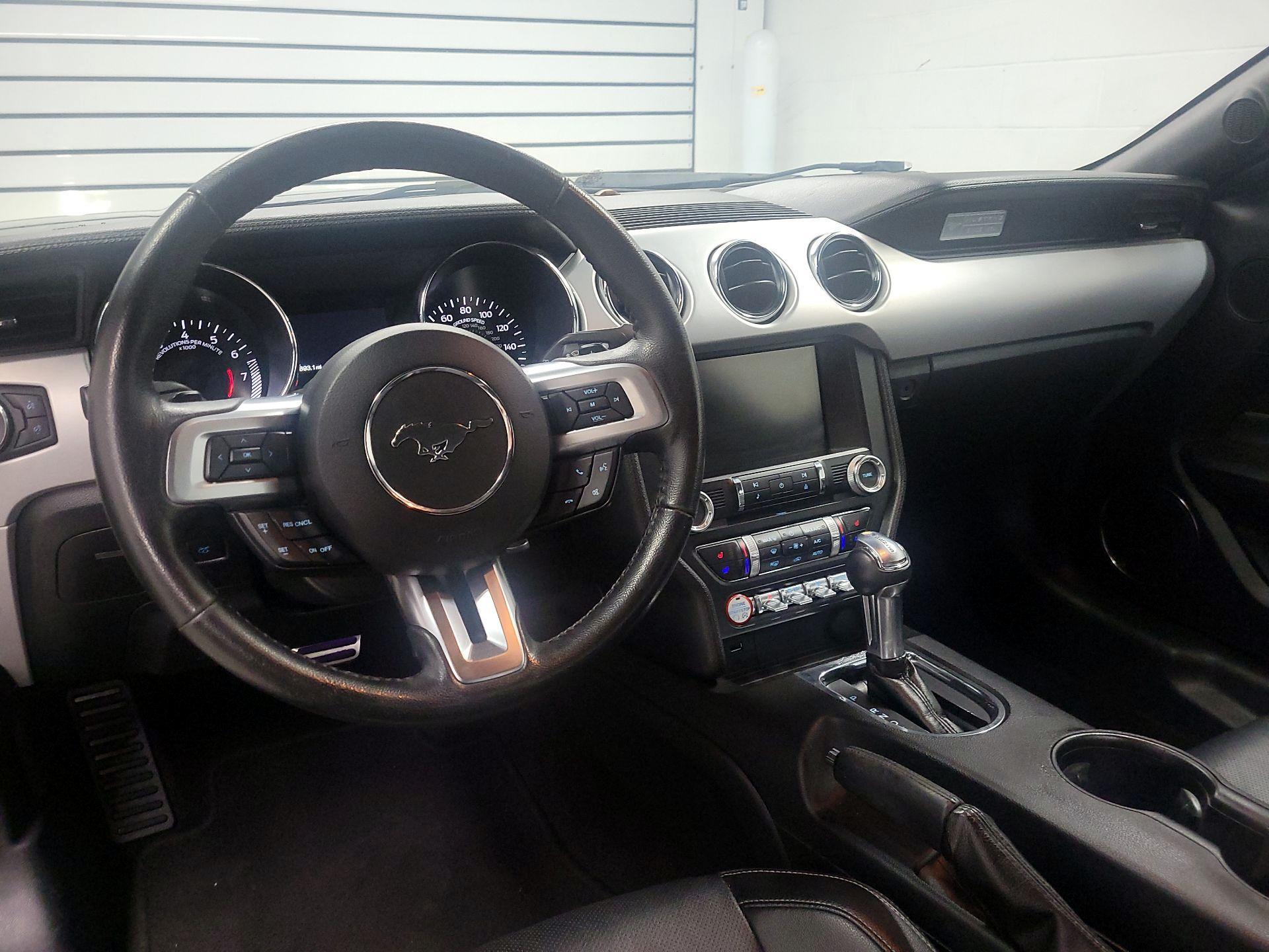 Thumbnail: 2015 Ford Mustang - 9