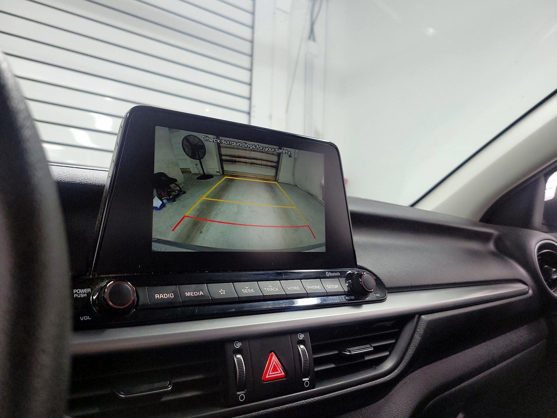 Thumbnail: 2019 Kia Forte - 14