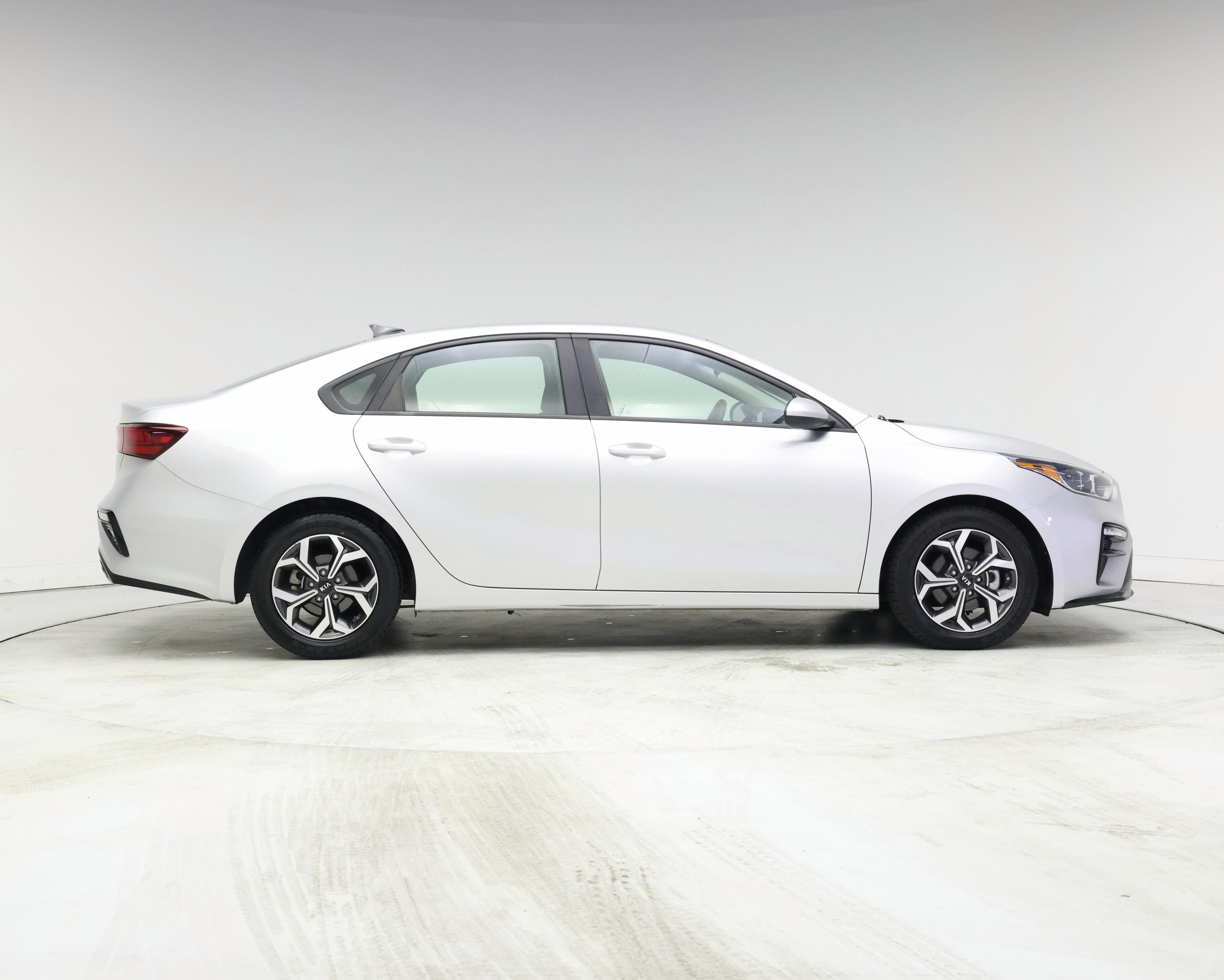 Thumbnail: 2019 Kia Forte - 7