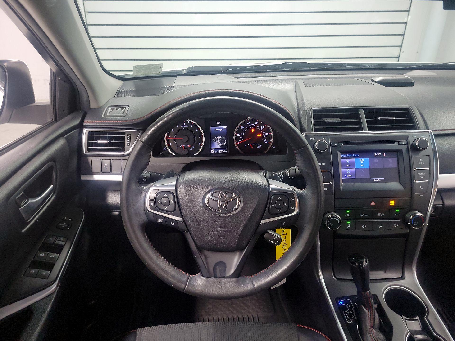 Thumbnail: 2017 Toyota Camry - 10