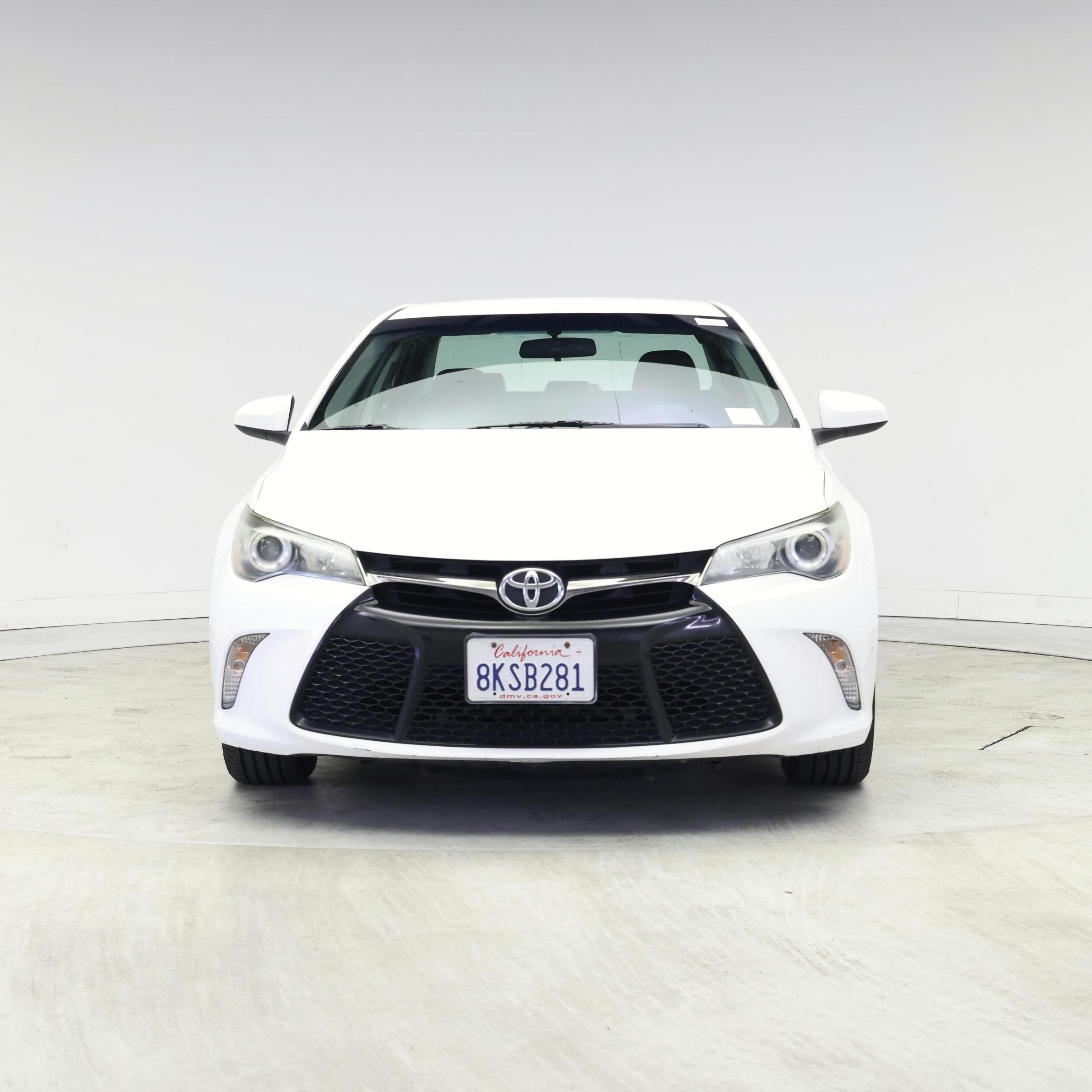 Thumbnail: 2017 Toyota Camry - 5