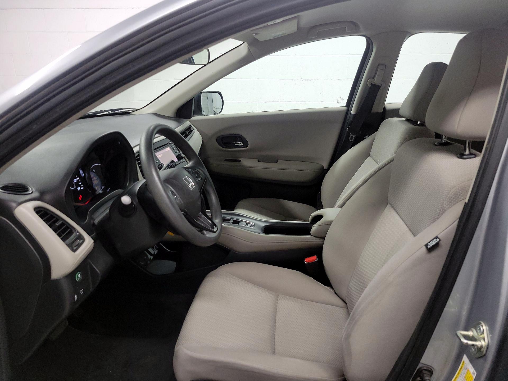 Thumbnail: 2017 Honda HR-V - 11